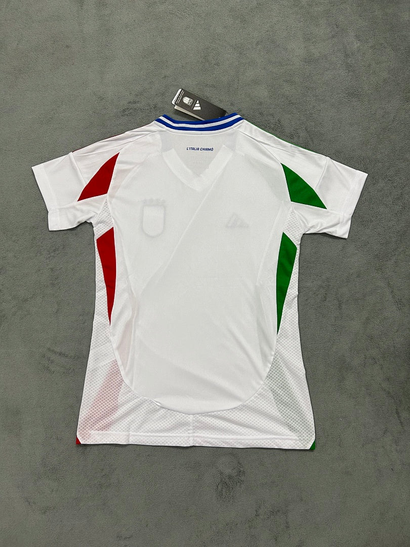 24 Italy Away Women