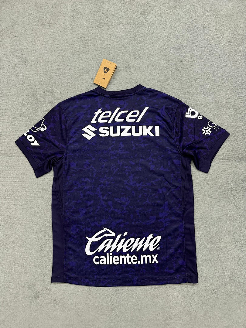 2024-25 Club America Third