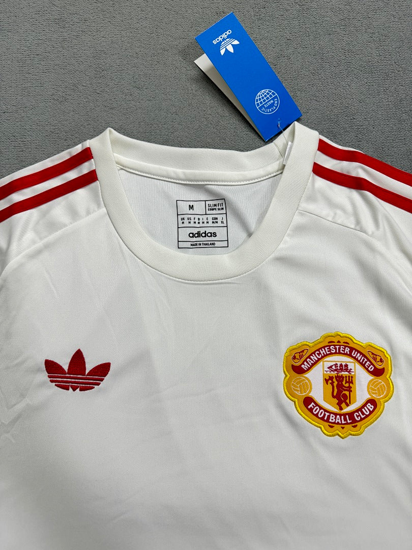 2024-25 Man United T-Shirt White - image 2