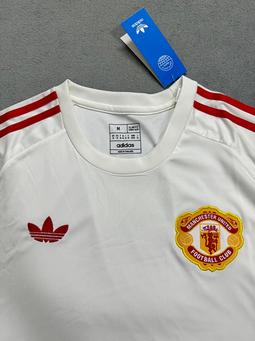 2024-25 Man United T-Shirt White - image 2