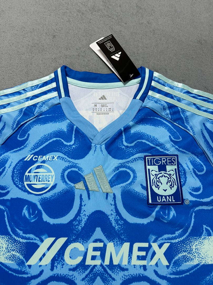 2025-26 Tigres Away - image 2