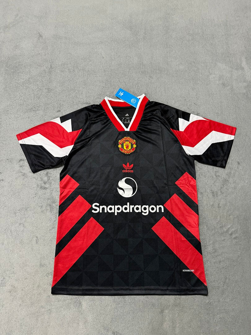 2025-26 Man United Special Edition Black - image 3