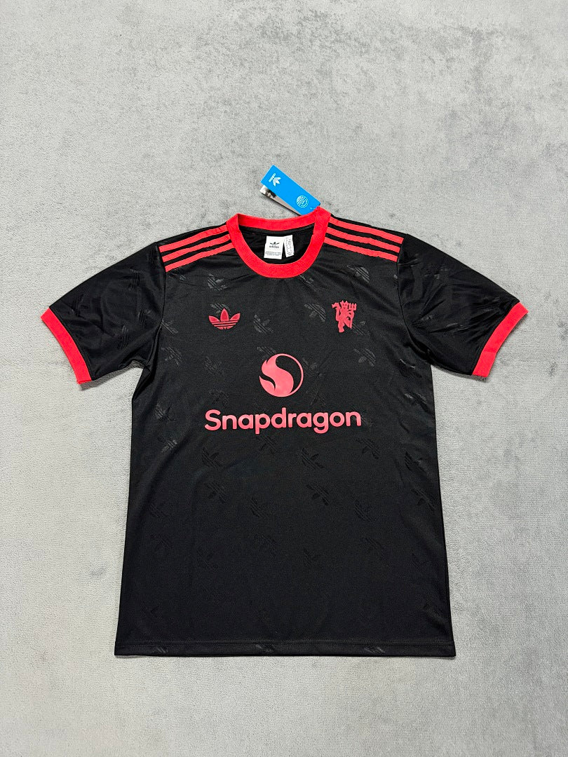 2025-26 Man United Special Edition Jacquard Black - image 3