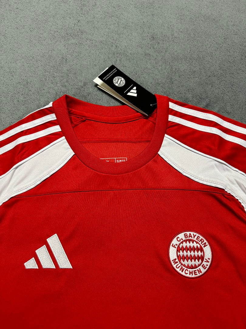 2025-26 Bayern Munich Crew Neck T-Shirt Red - image 2