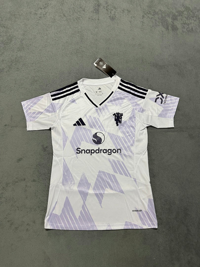 2025-26 Man United Away Women - image 3