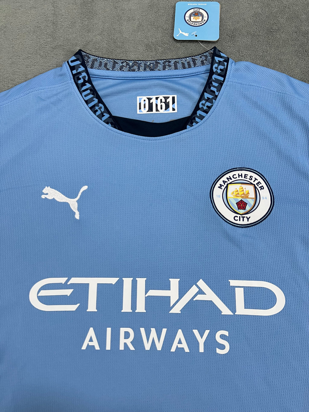 2024-25 Man City Home - image 3