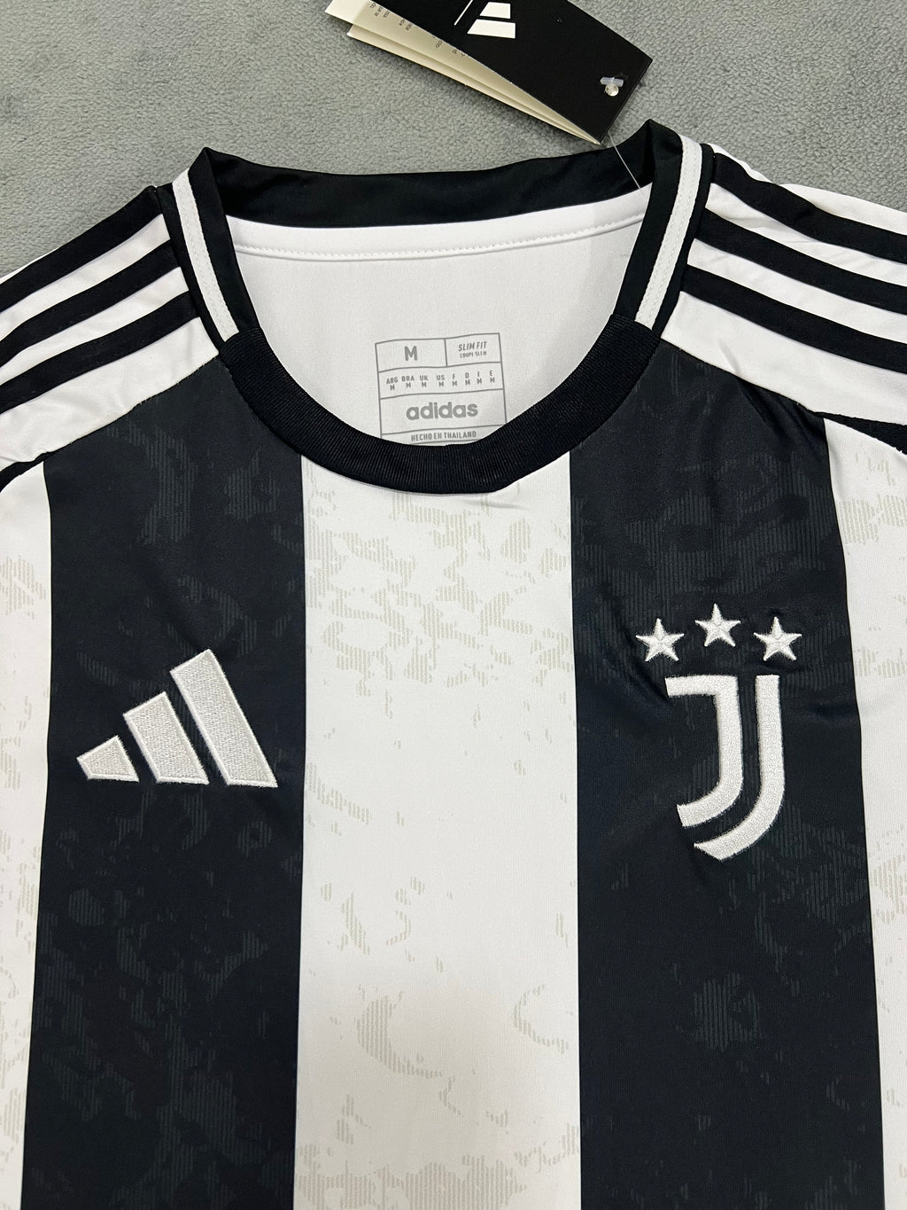 2024-25 Juventus Home - image 3
