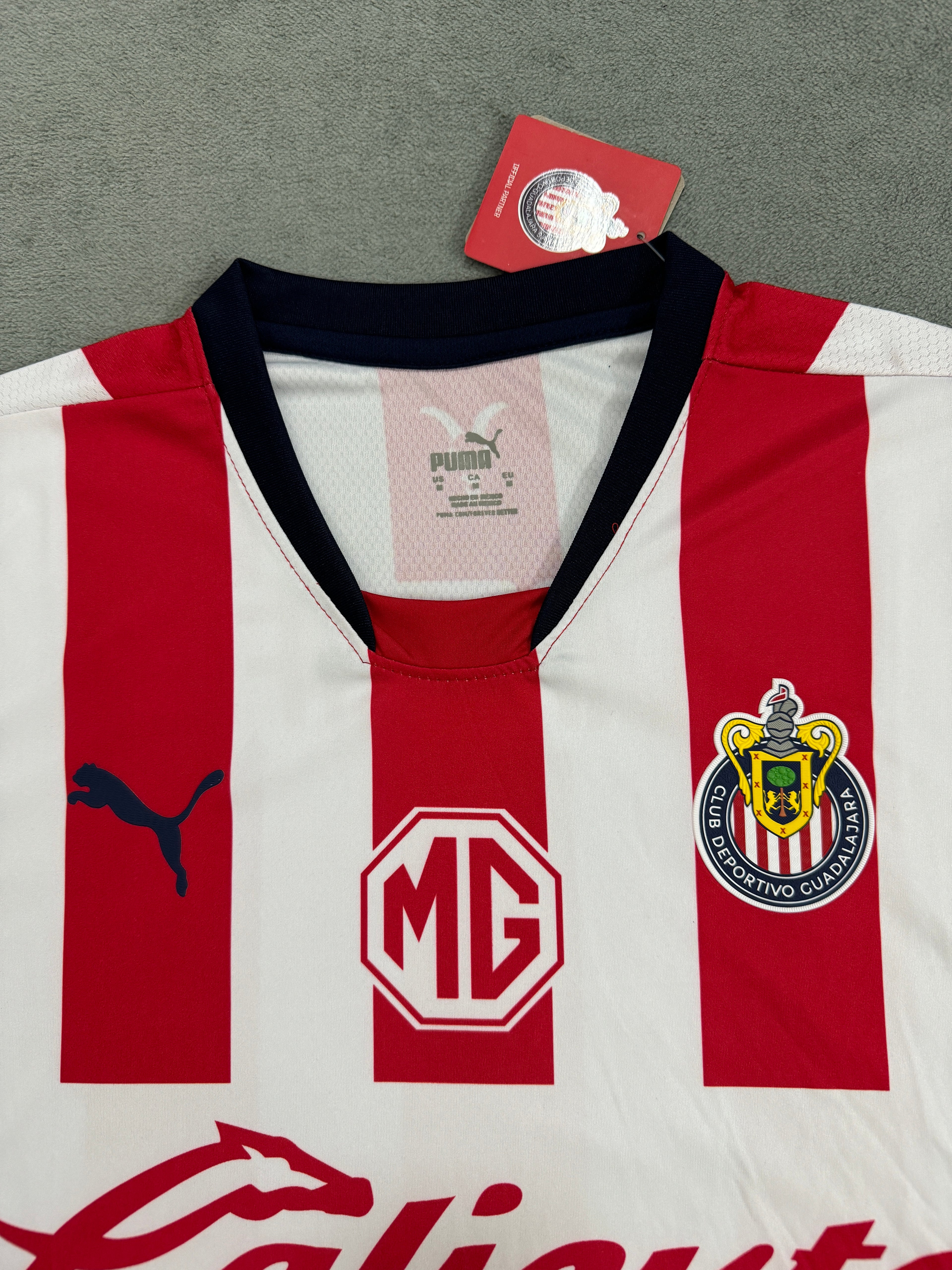 2024-25 Chivas Home - image 3