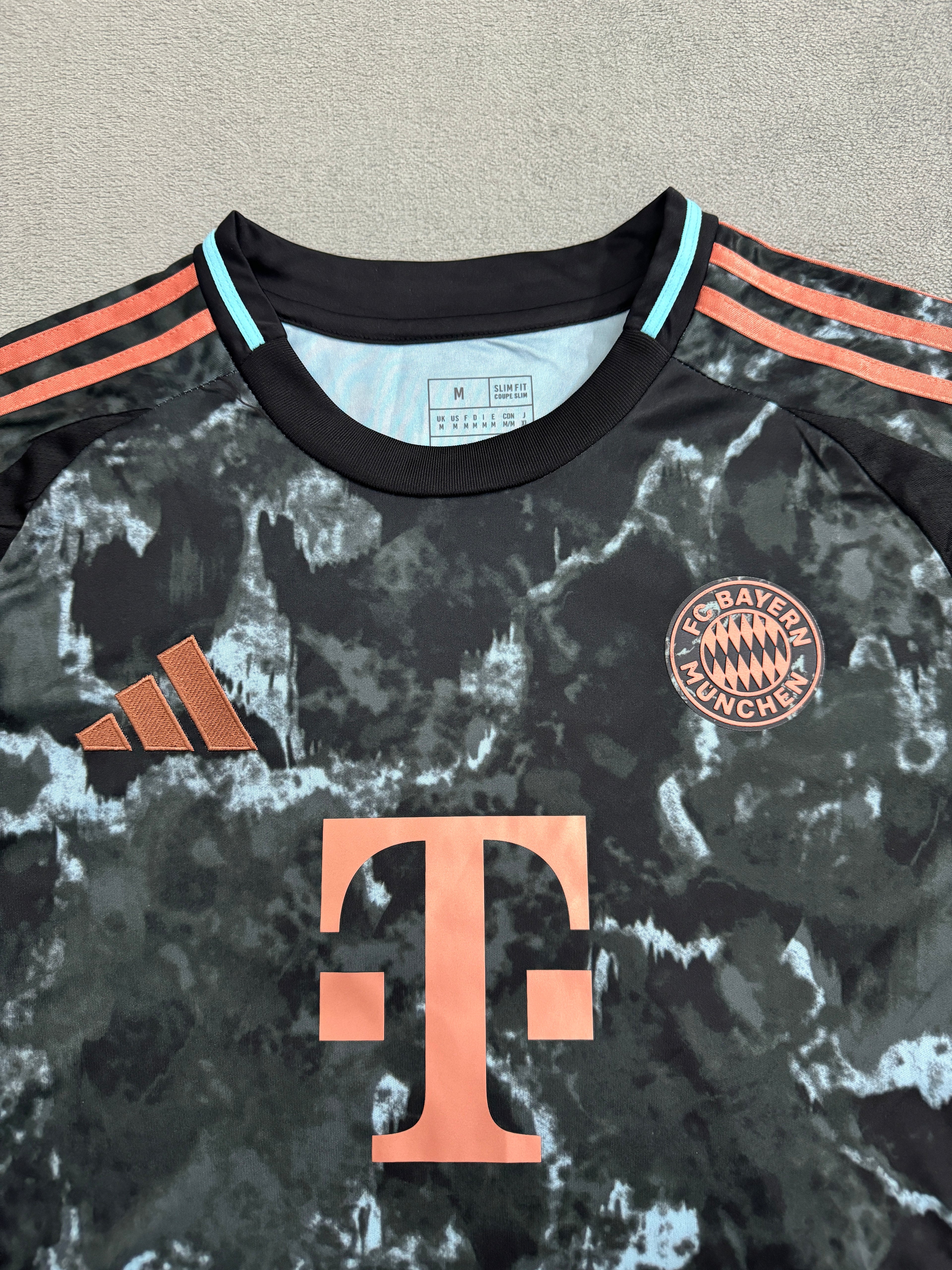 2024-25 Bayern Munich Away - image 3