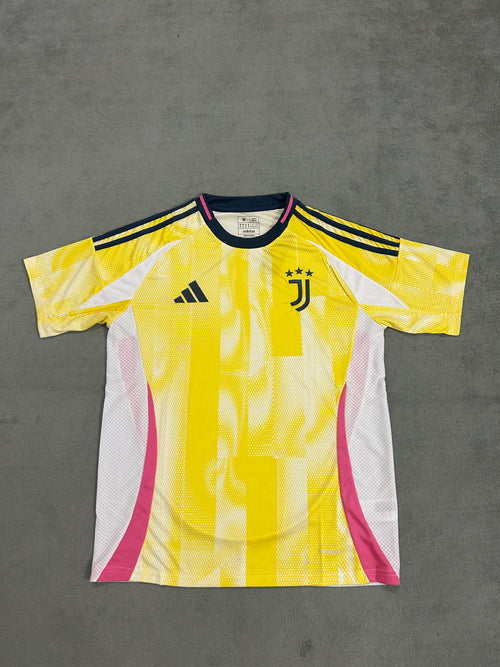 2024-25 Juventus Away