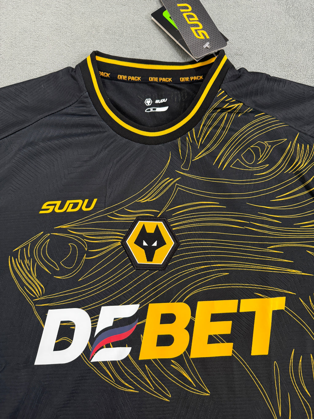 2024-25 Wolves Away - image 3