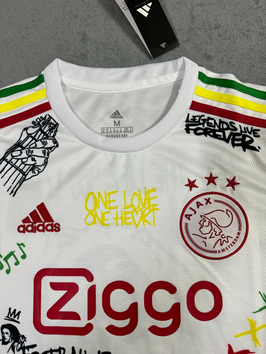 2025-26 Ajax Graffiti Edition - image 3