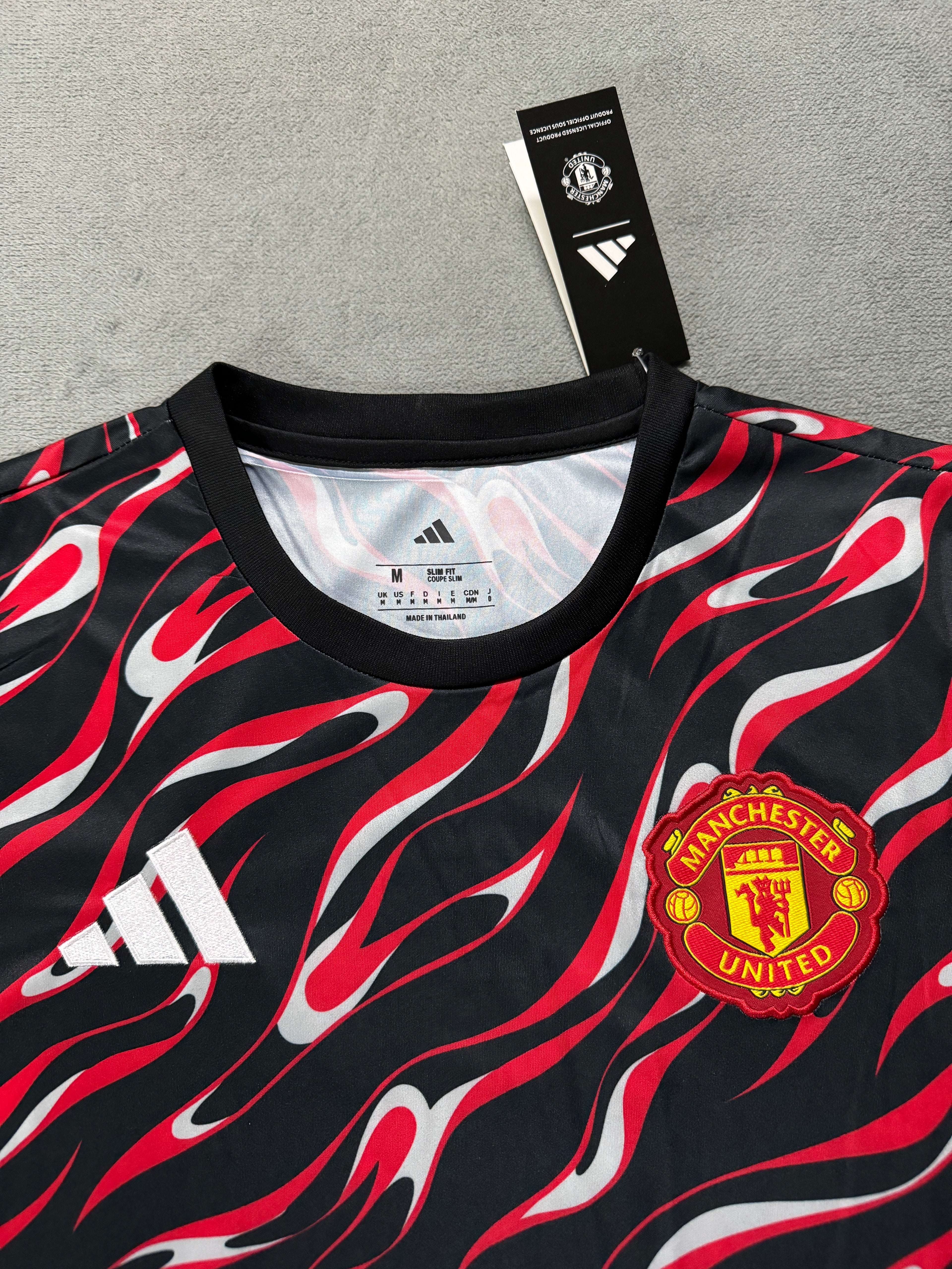 2025-26 Man United Training Red Black - image 3