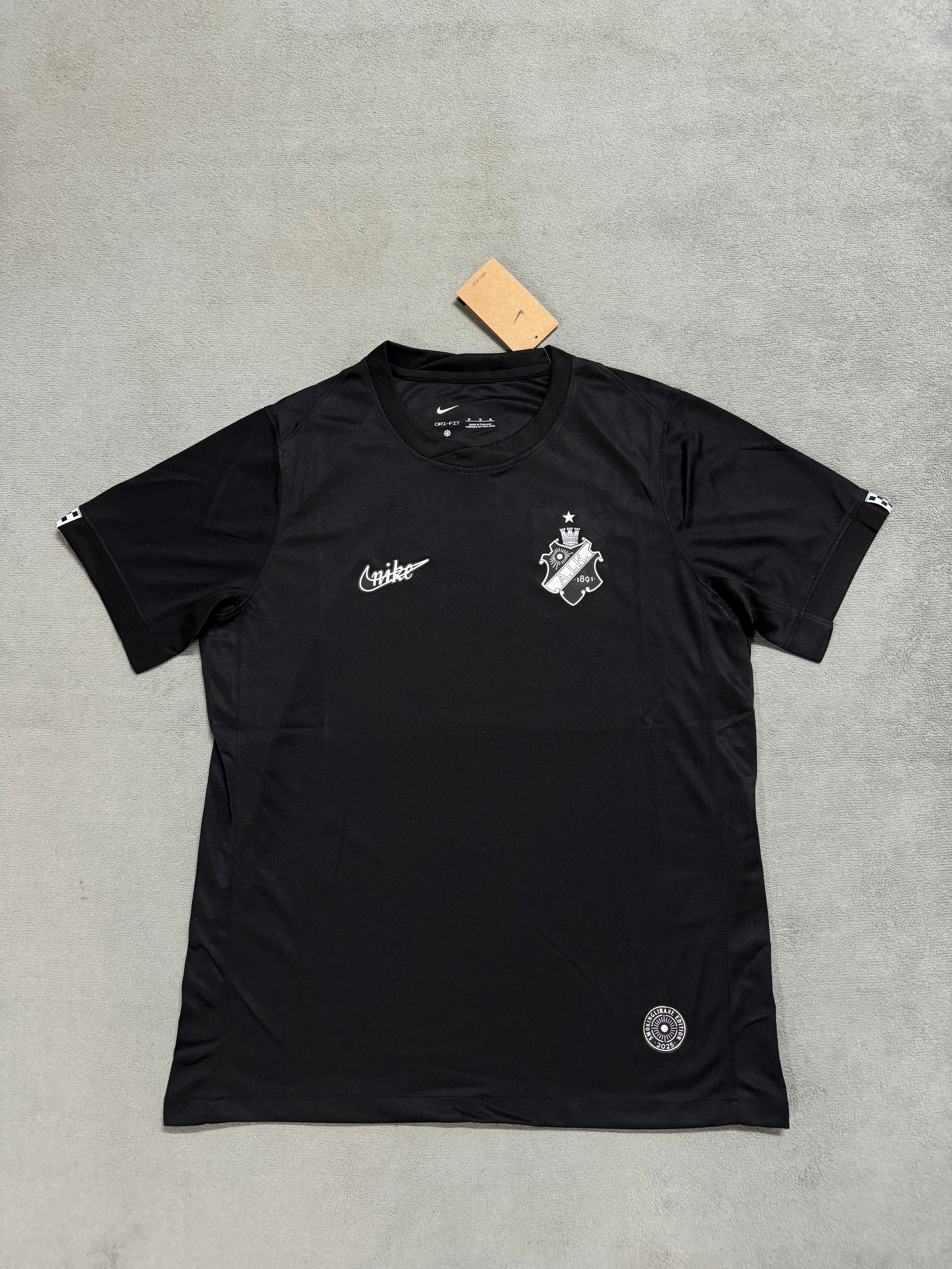 2025-26 Sorininha Black