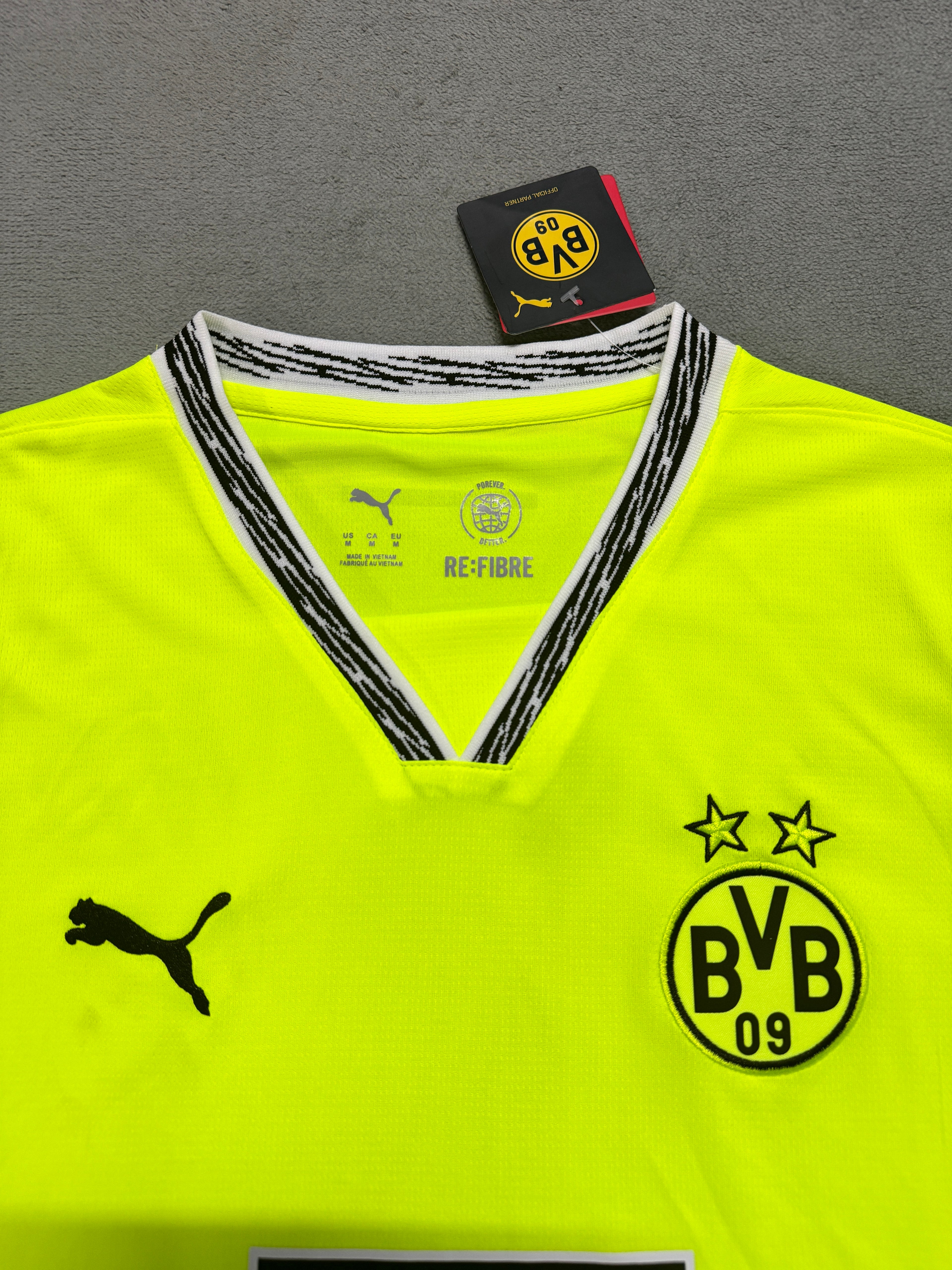 2025-26 Dortmund Special Edition Neon Green - image 3