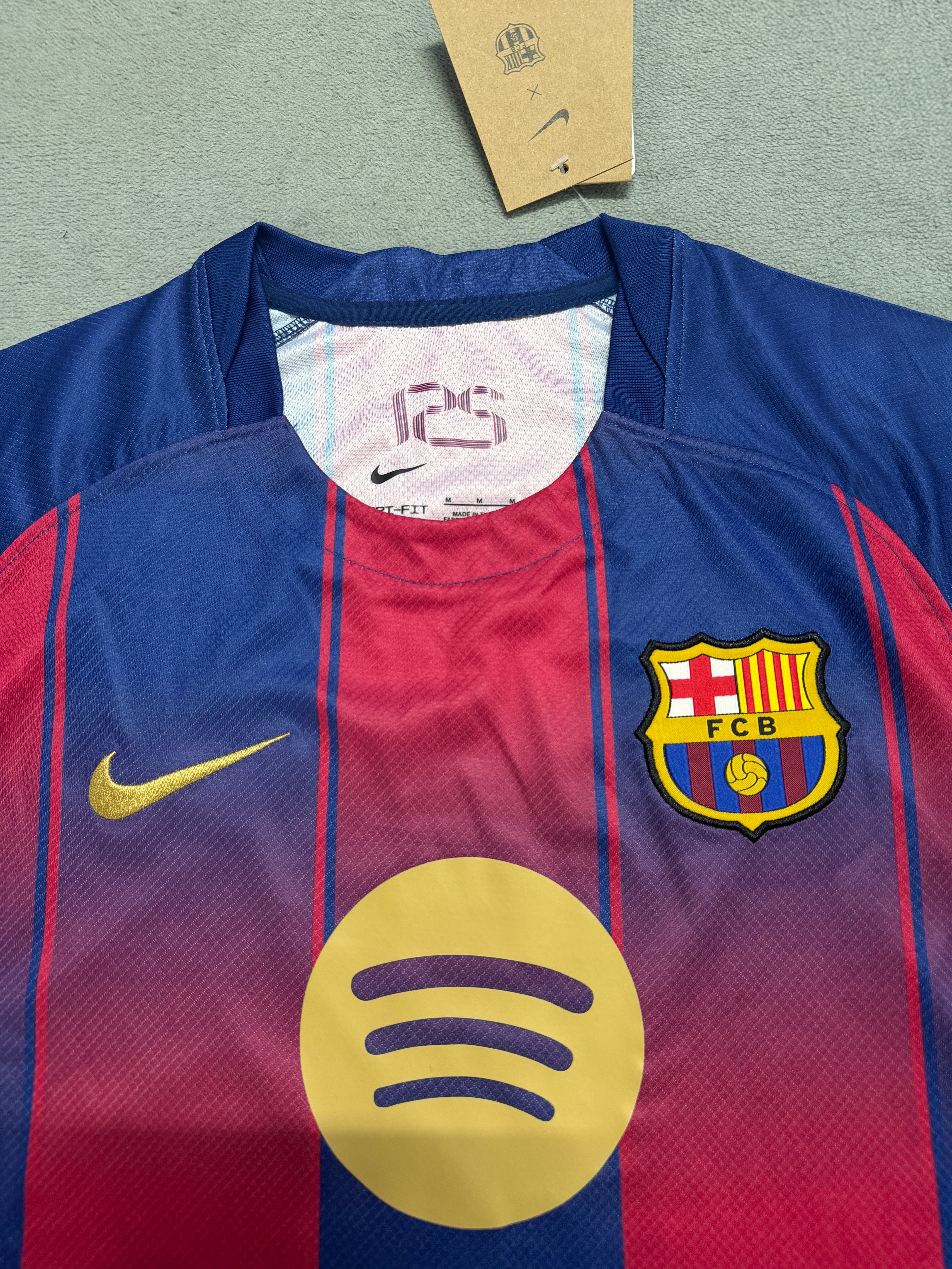 2025-26 Barcelona Home - image 3