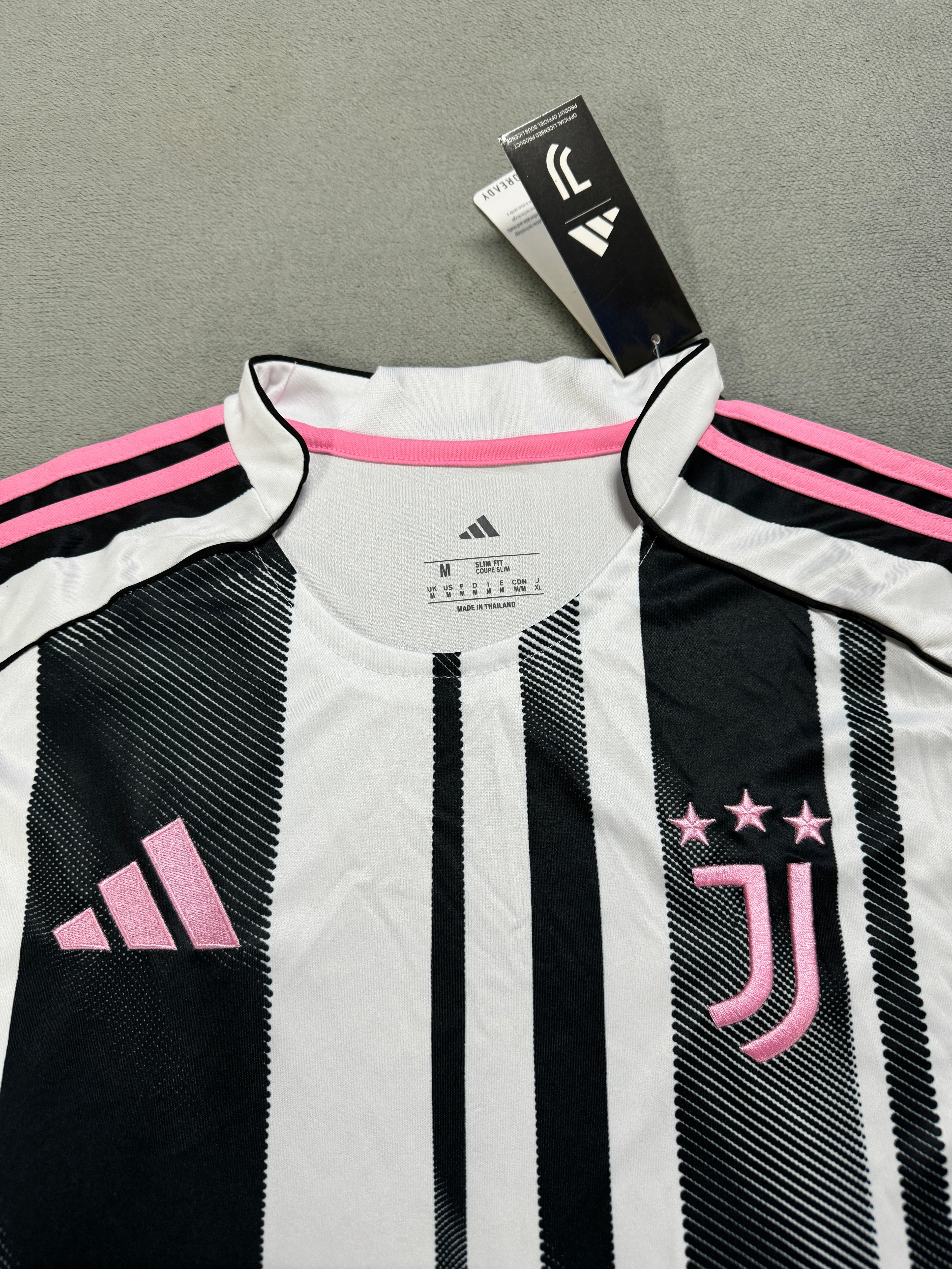 2025-26 Juventus Home - image 3