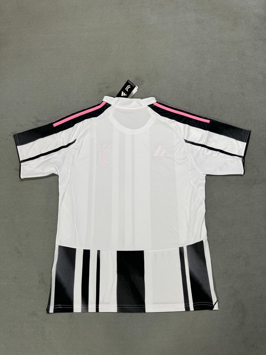 2025-26 Juventus Home - image 2