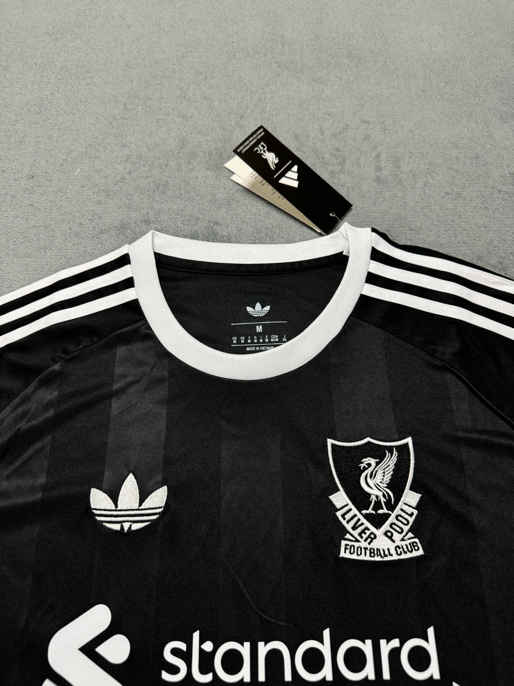 2025-26 Liverpool Goalkeeper Black - image 3