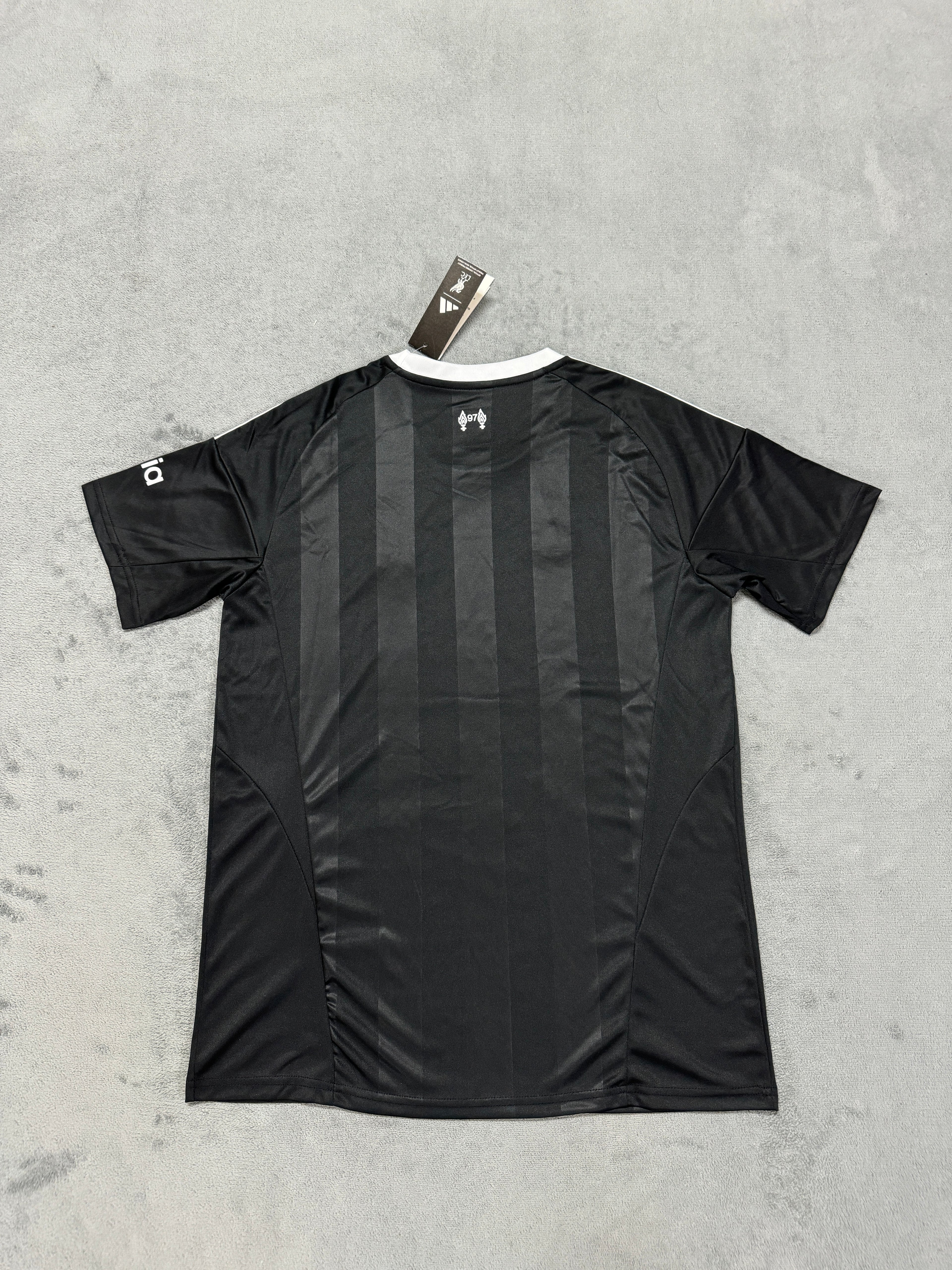 2025-26 Liverpool Goalkeeper Black - image 2