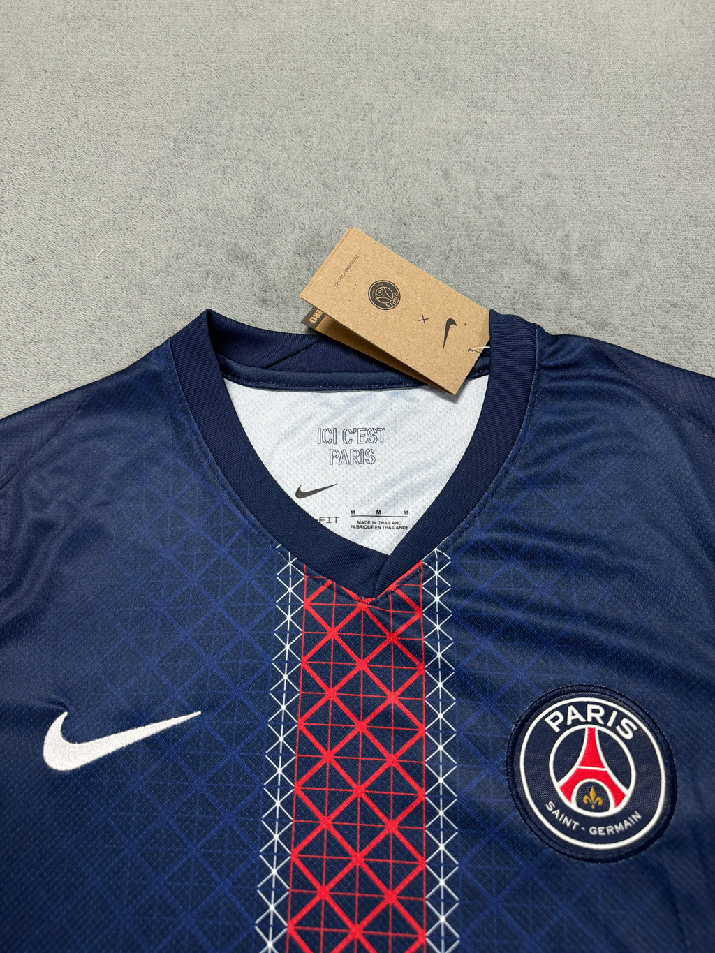 2025-26 PSG Home - image 3