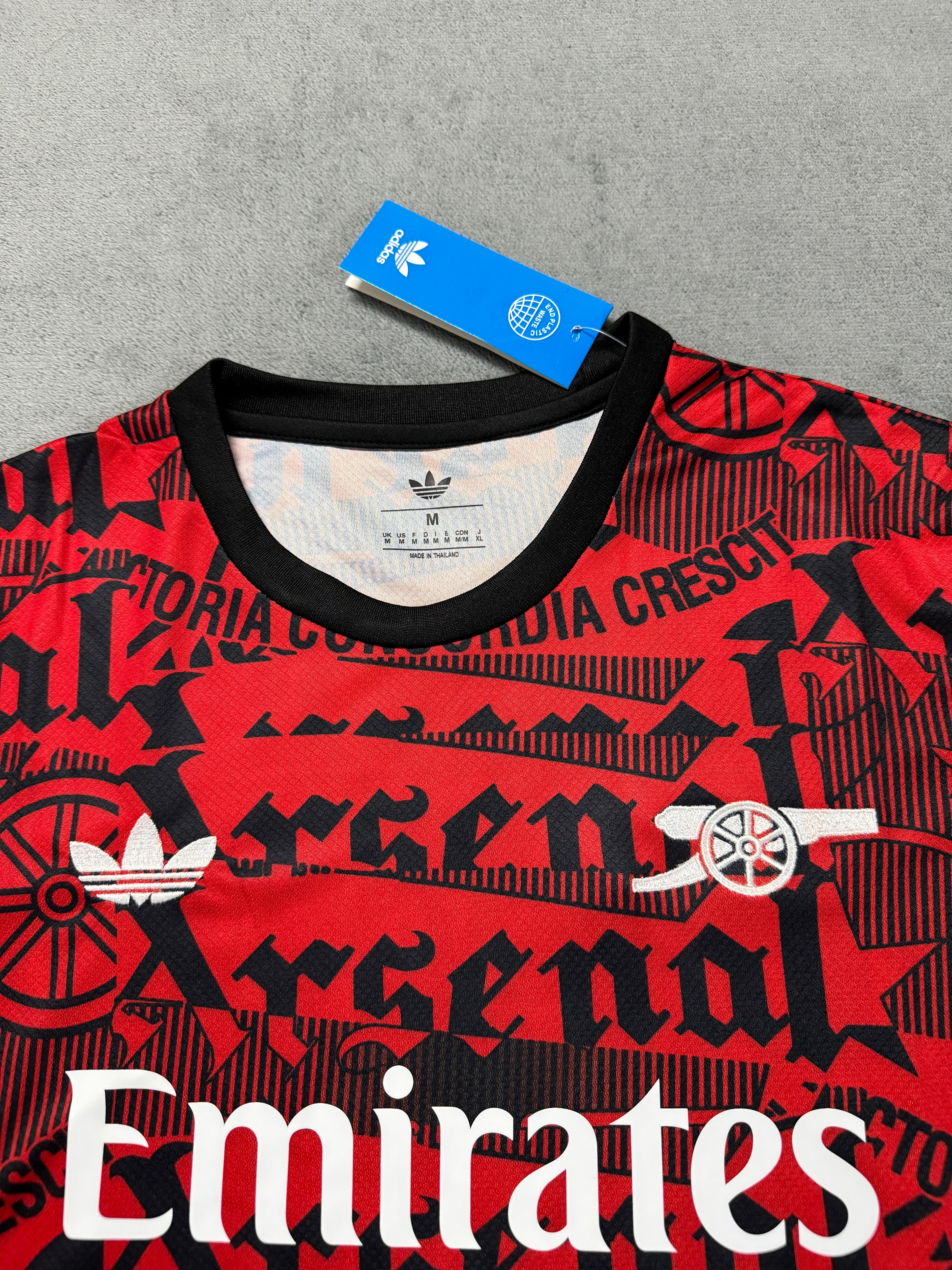 2025-26 Arsenal Graffiti Edition Red - image 3