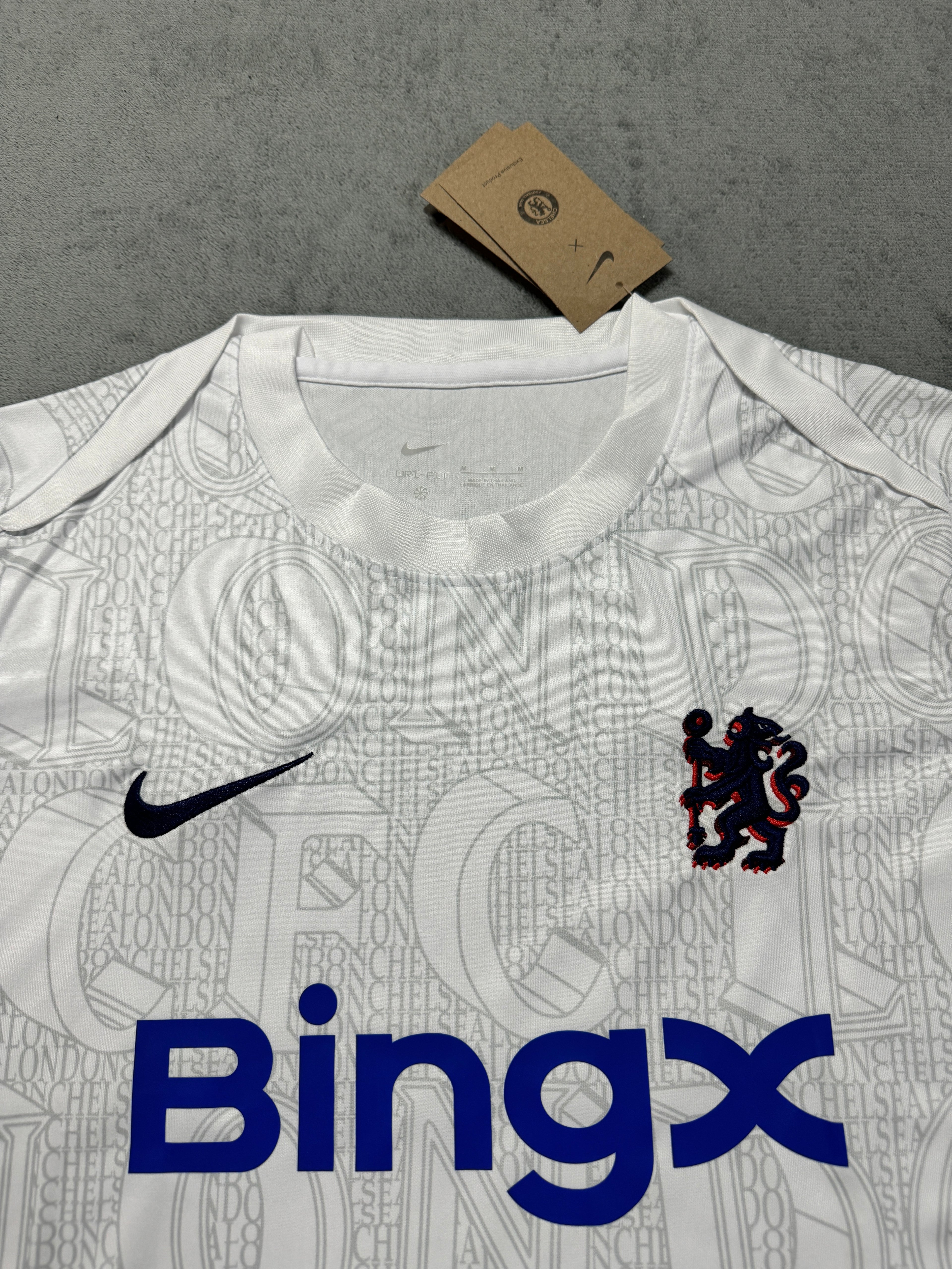 2025-26 Chelsea Training White - image 3