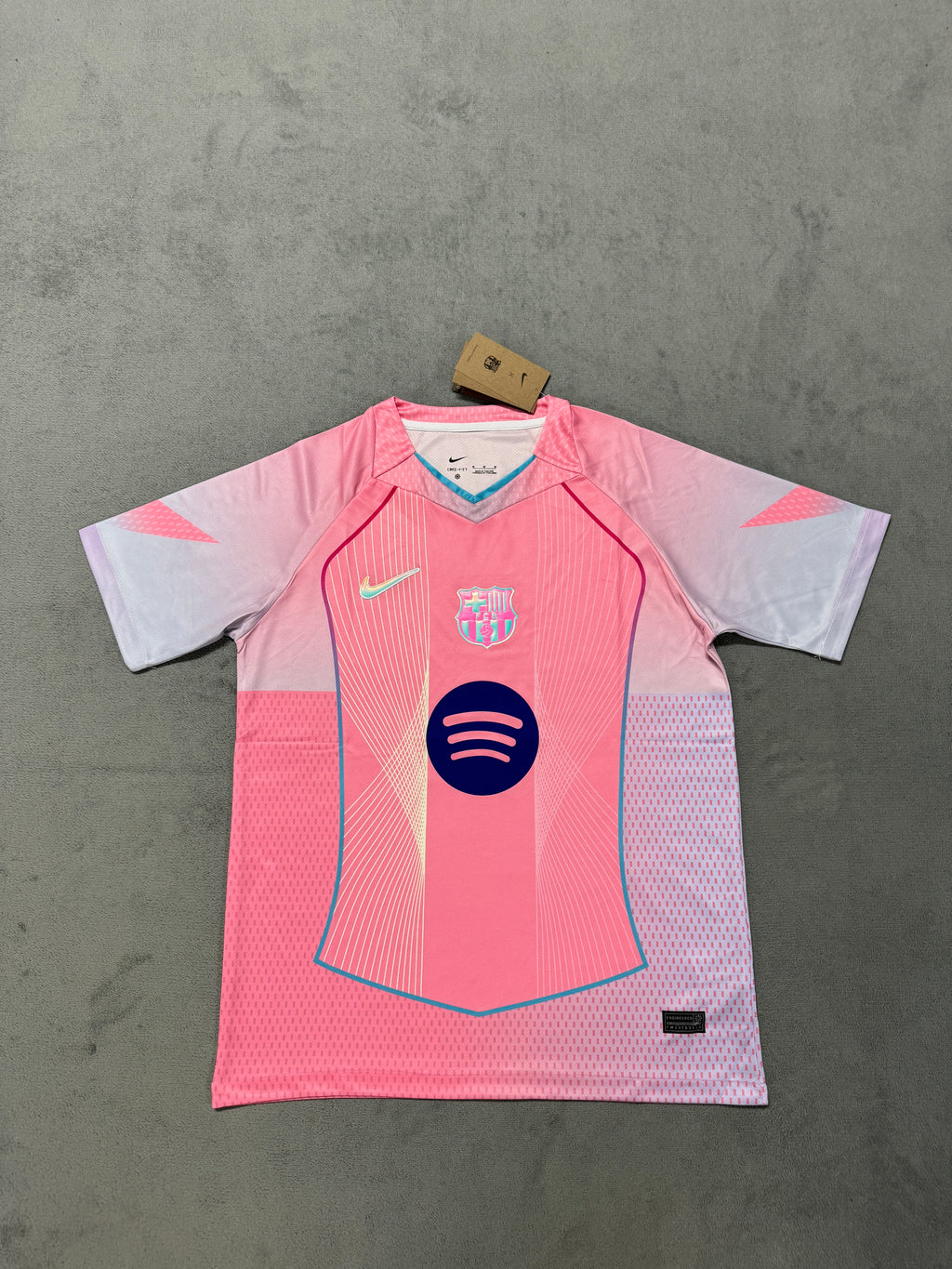 2025-26 Barcelona Pre-Match Training Pink ()