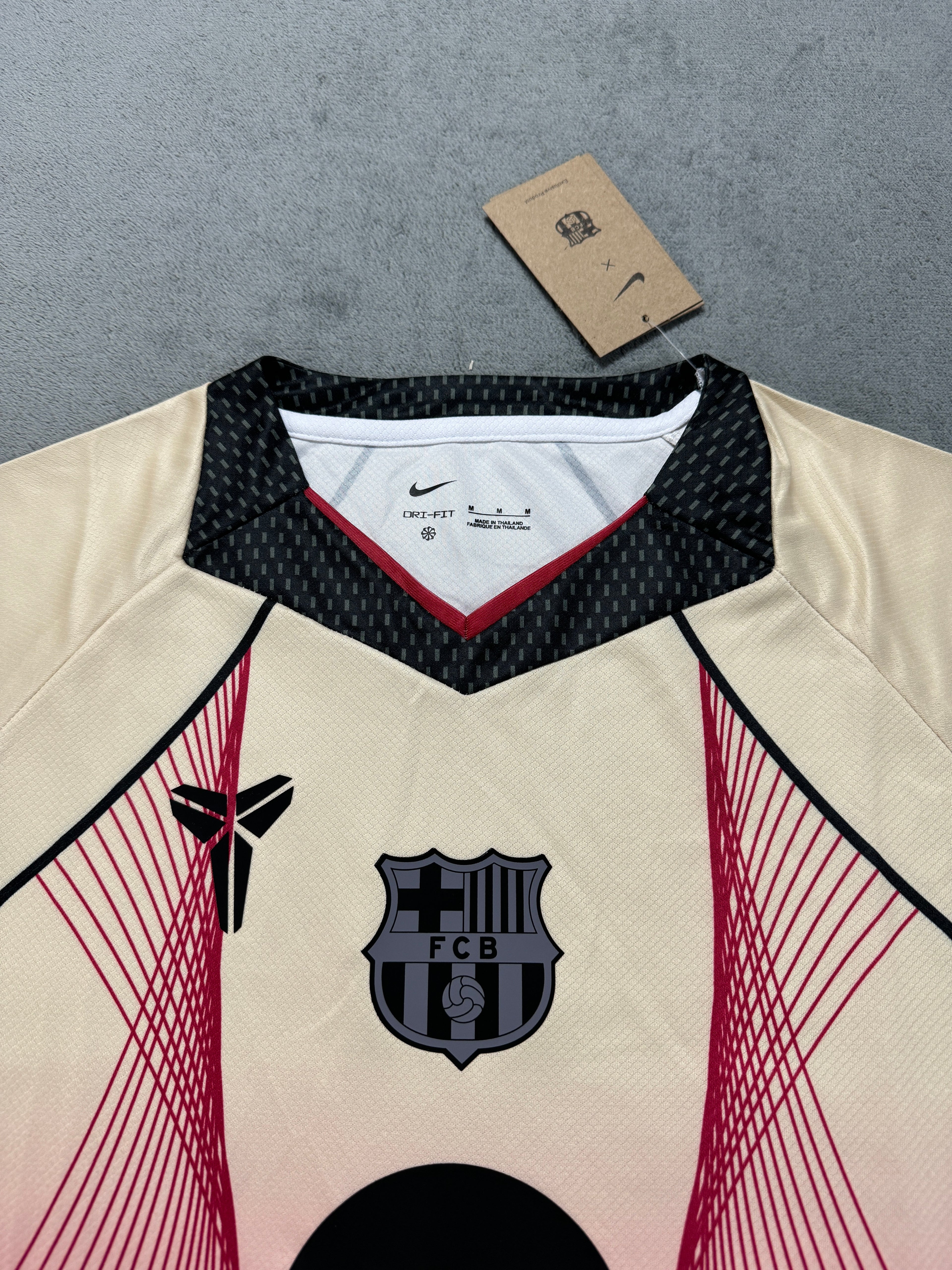 2025-26 Barcelona Pre-Match Training Mud Yellow - image 3