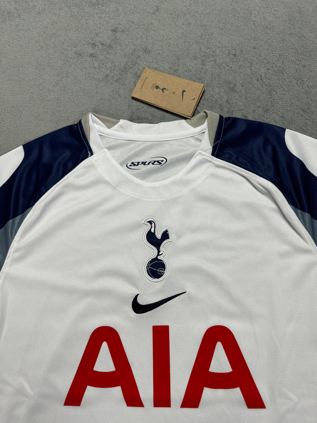 2025-26 Tottenham Home - image 3