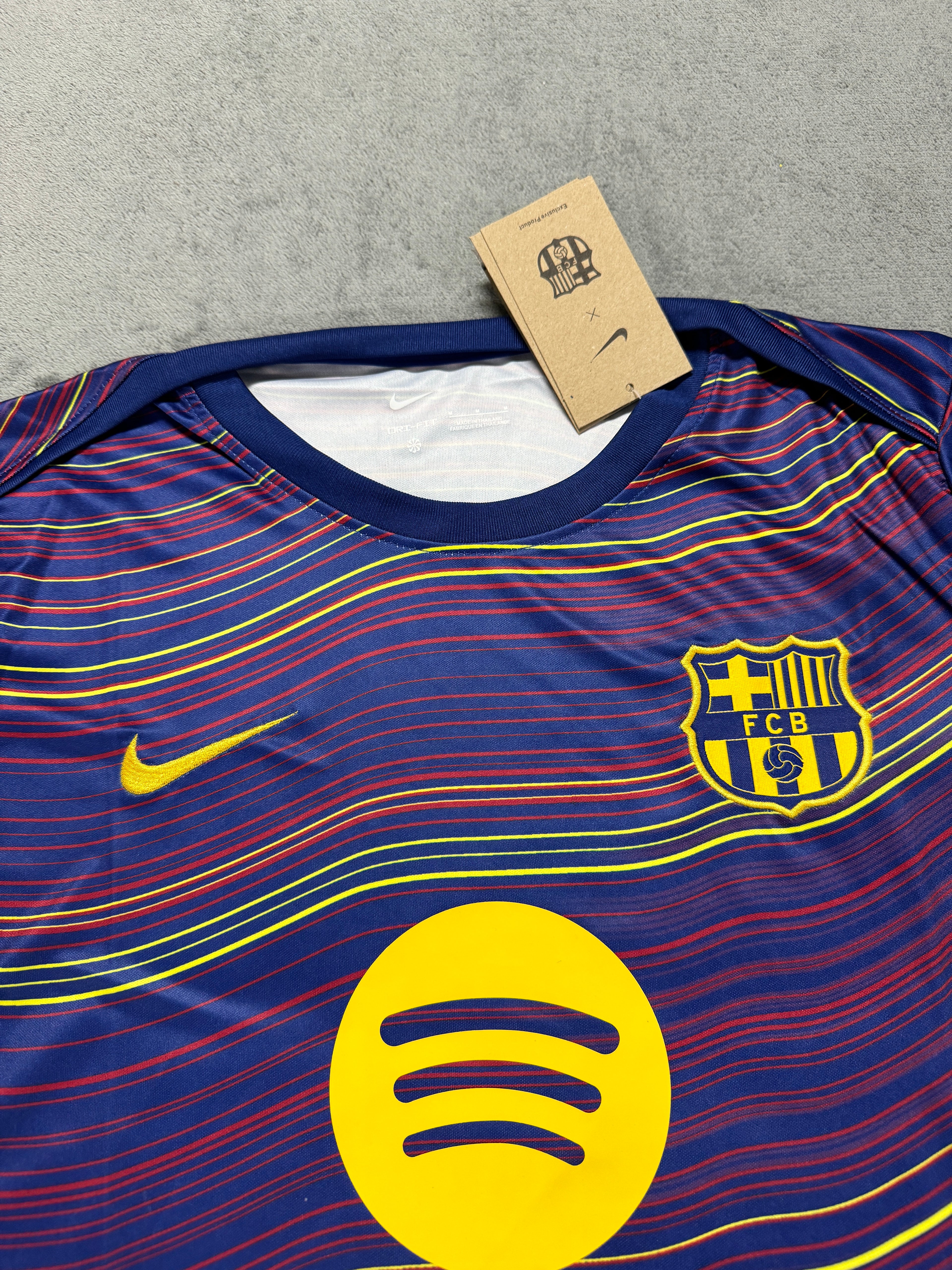2025-26 Barcelona Pre-Match Training - image 3