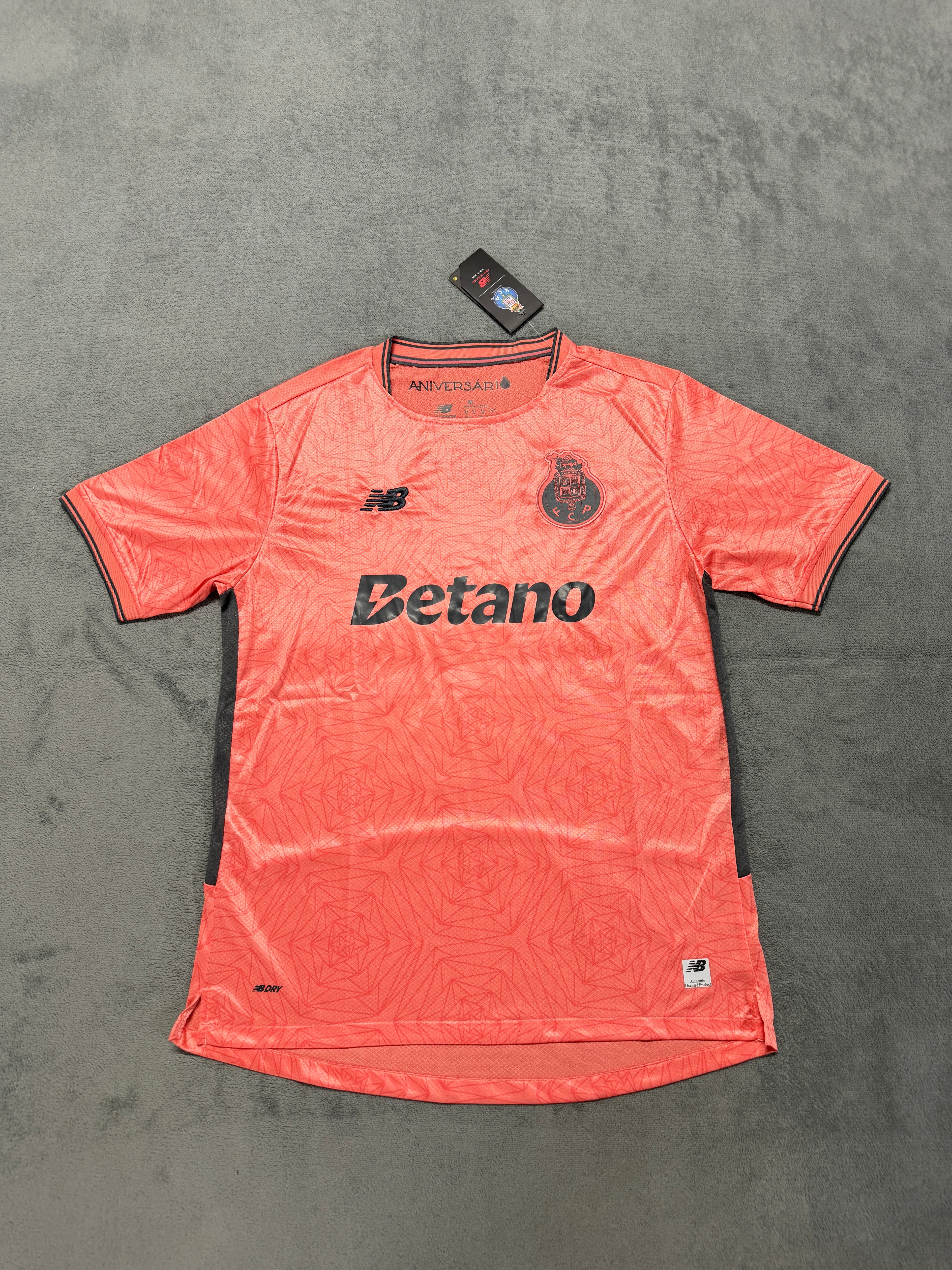 2025-26 Porto Away