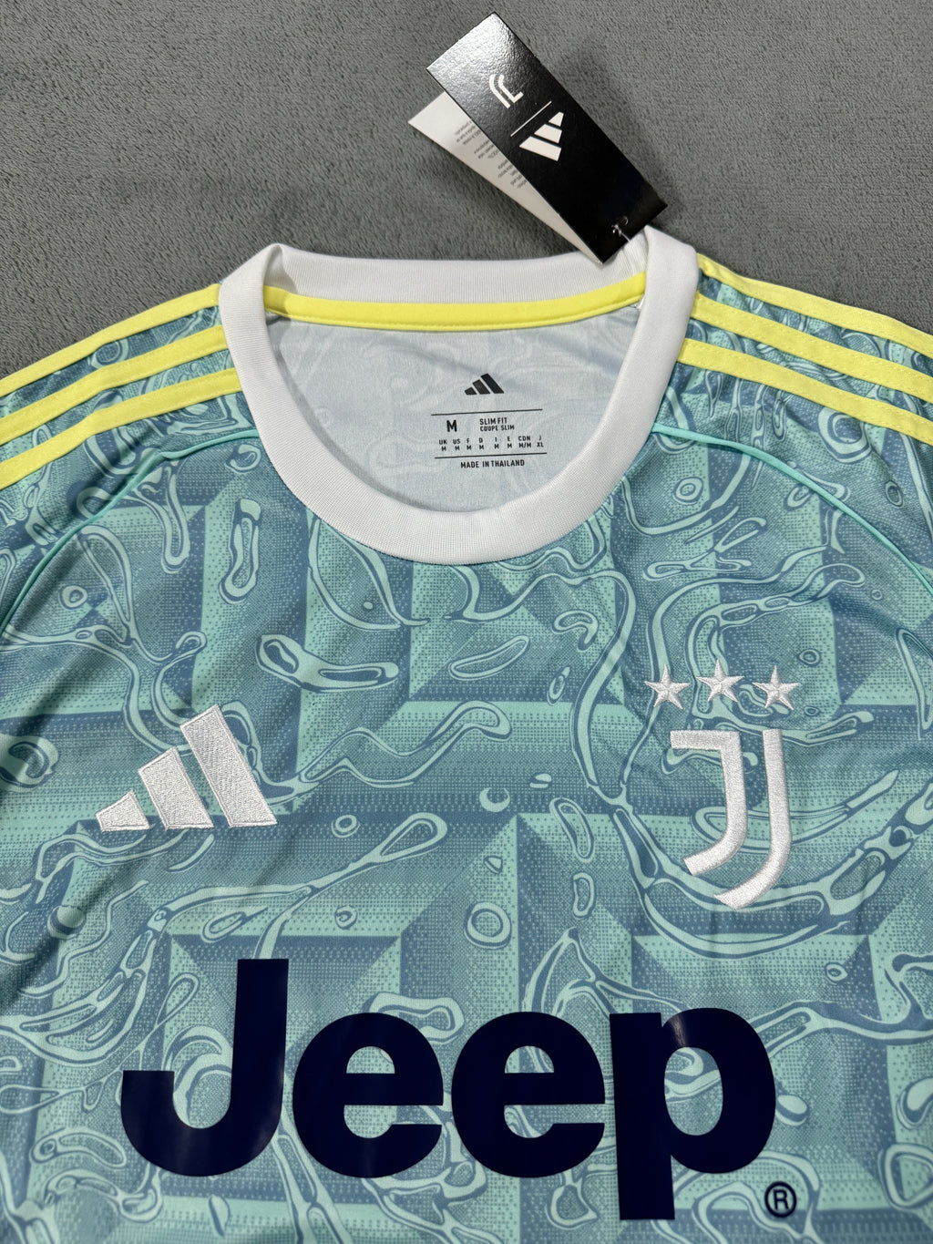 2025-26 Juventus Away - image 3