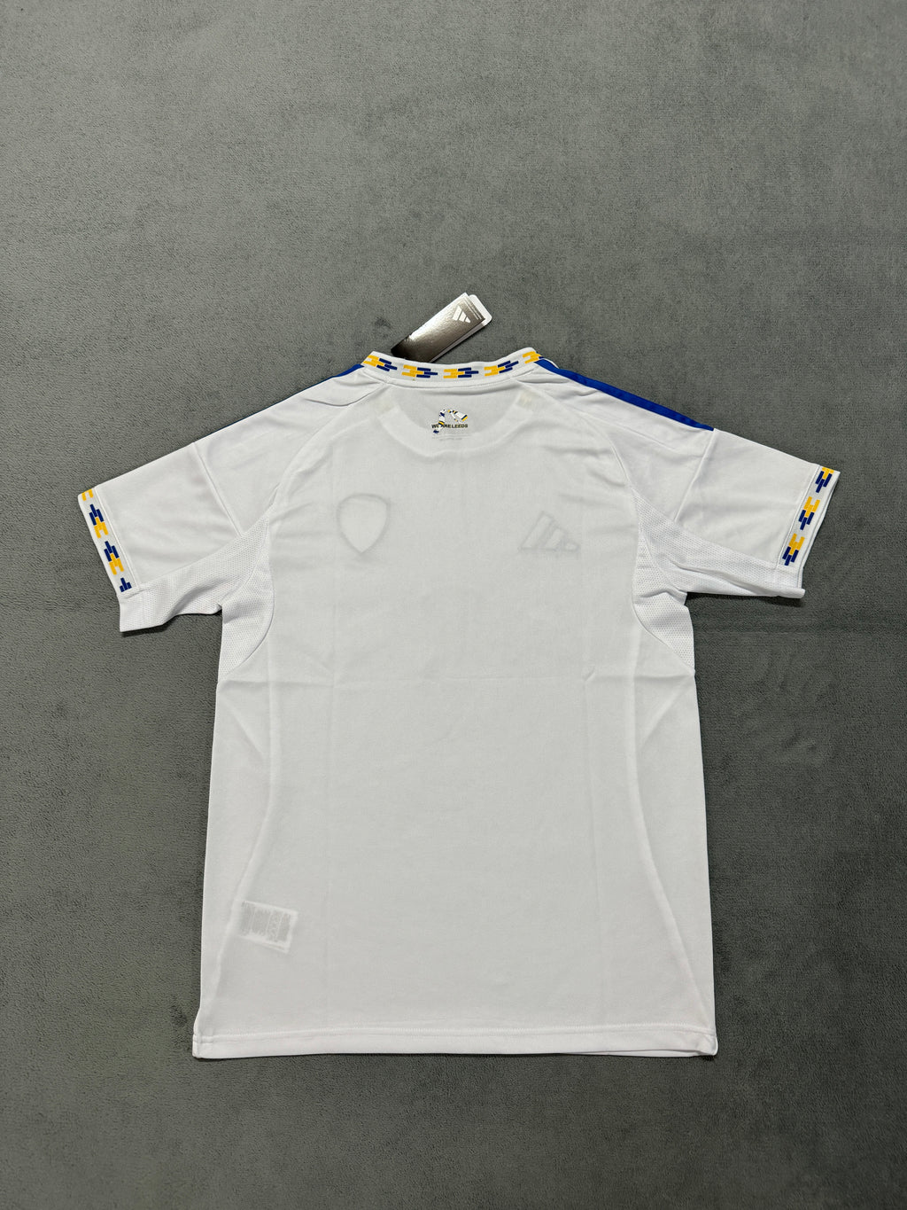 2025-26 Leeds United Home - image 2