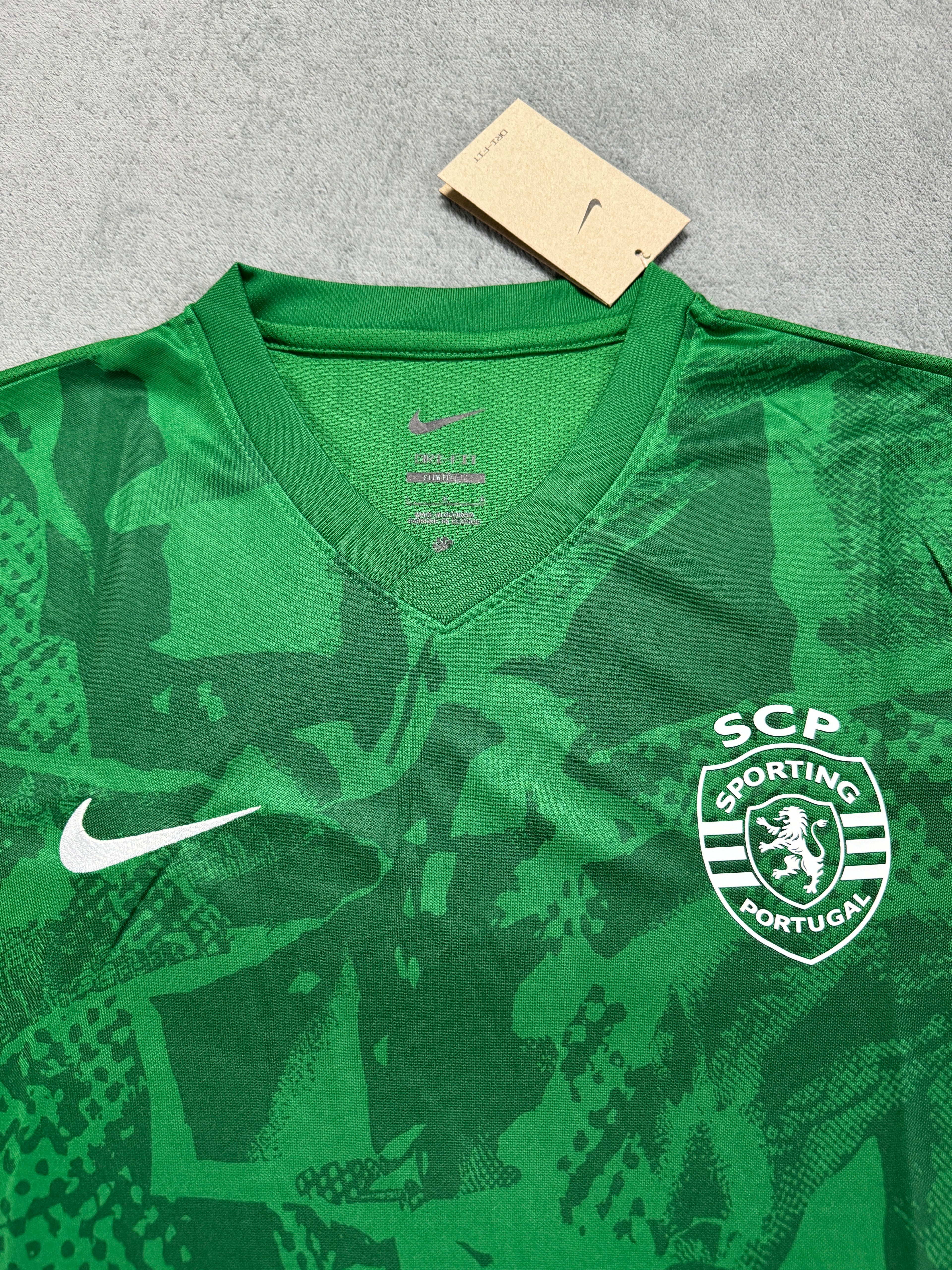 2025-26 Benfica Training Green - image 3