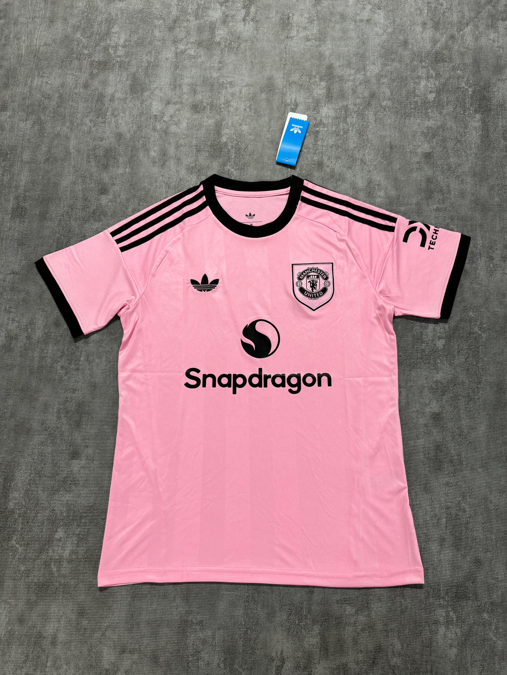 2025-26 Man United Goalkeeper Pink