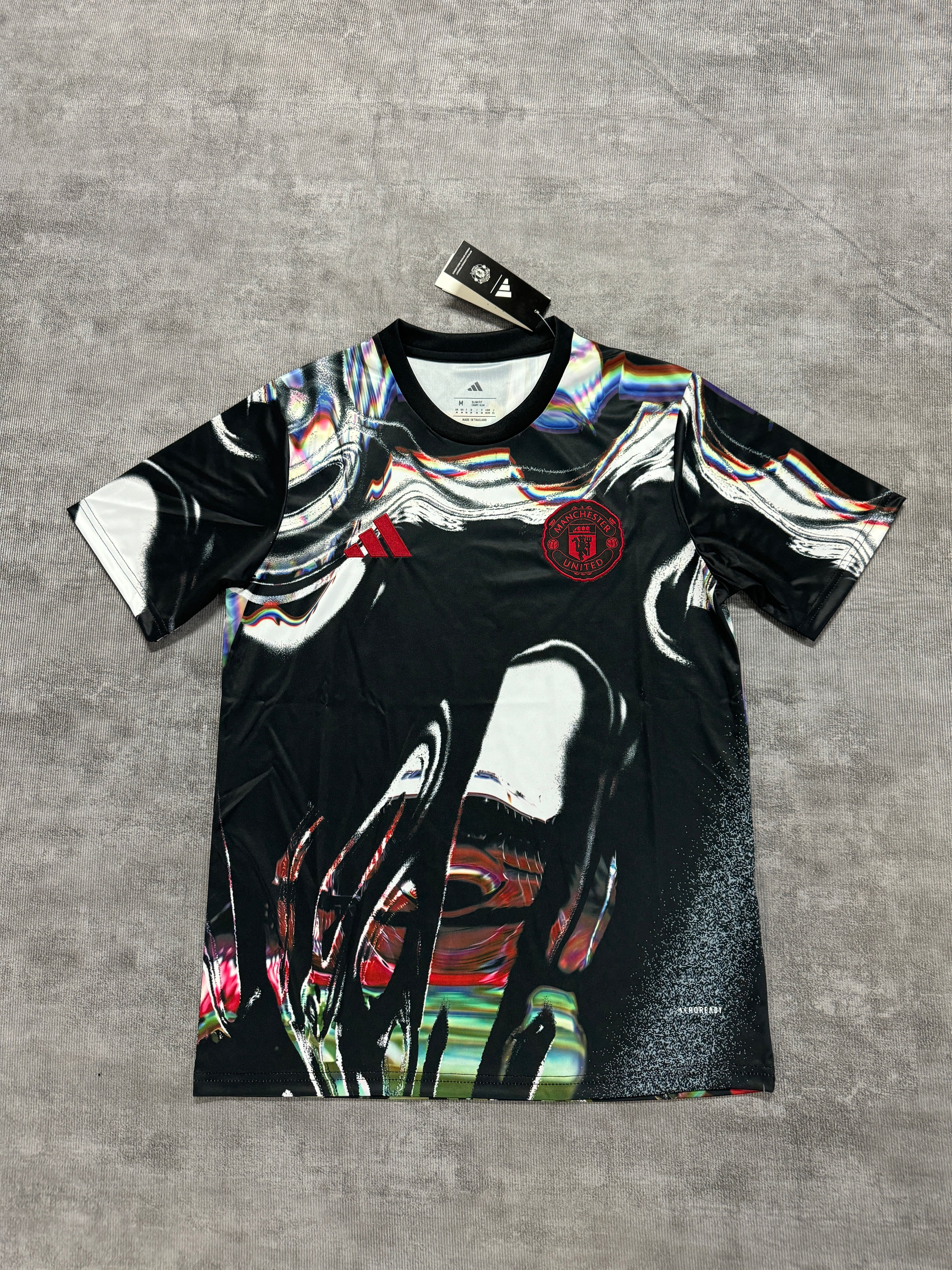 2025-26 Man United Training Black White