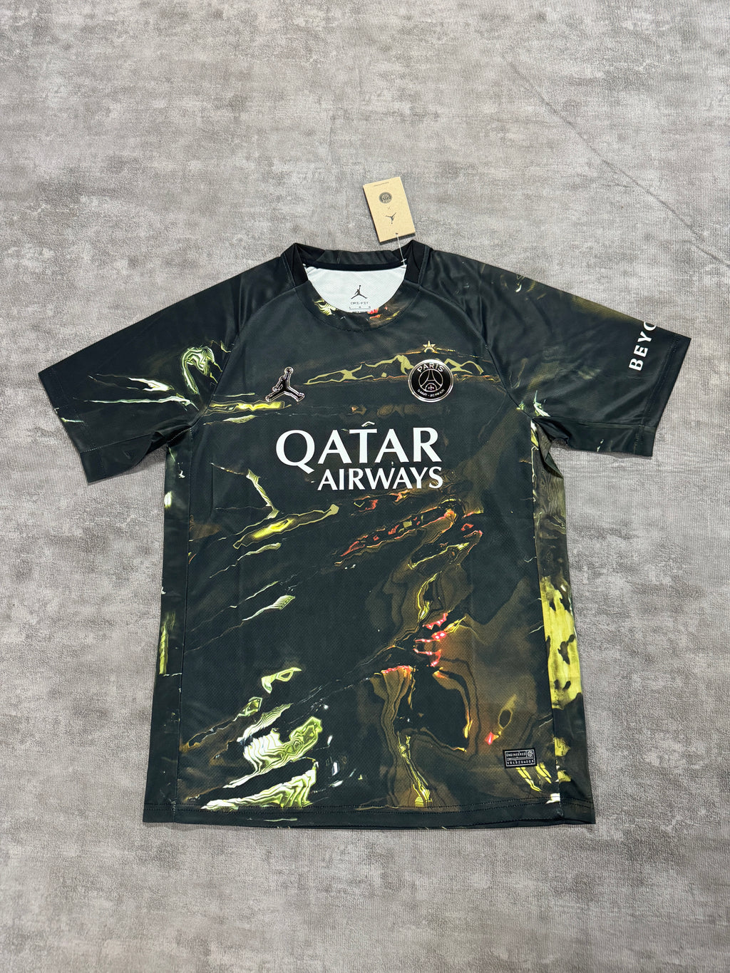 2025-26 PSG Dark Night Edition with Stars