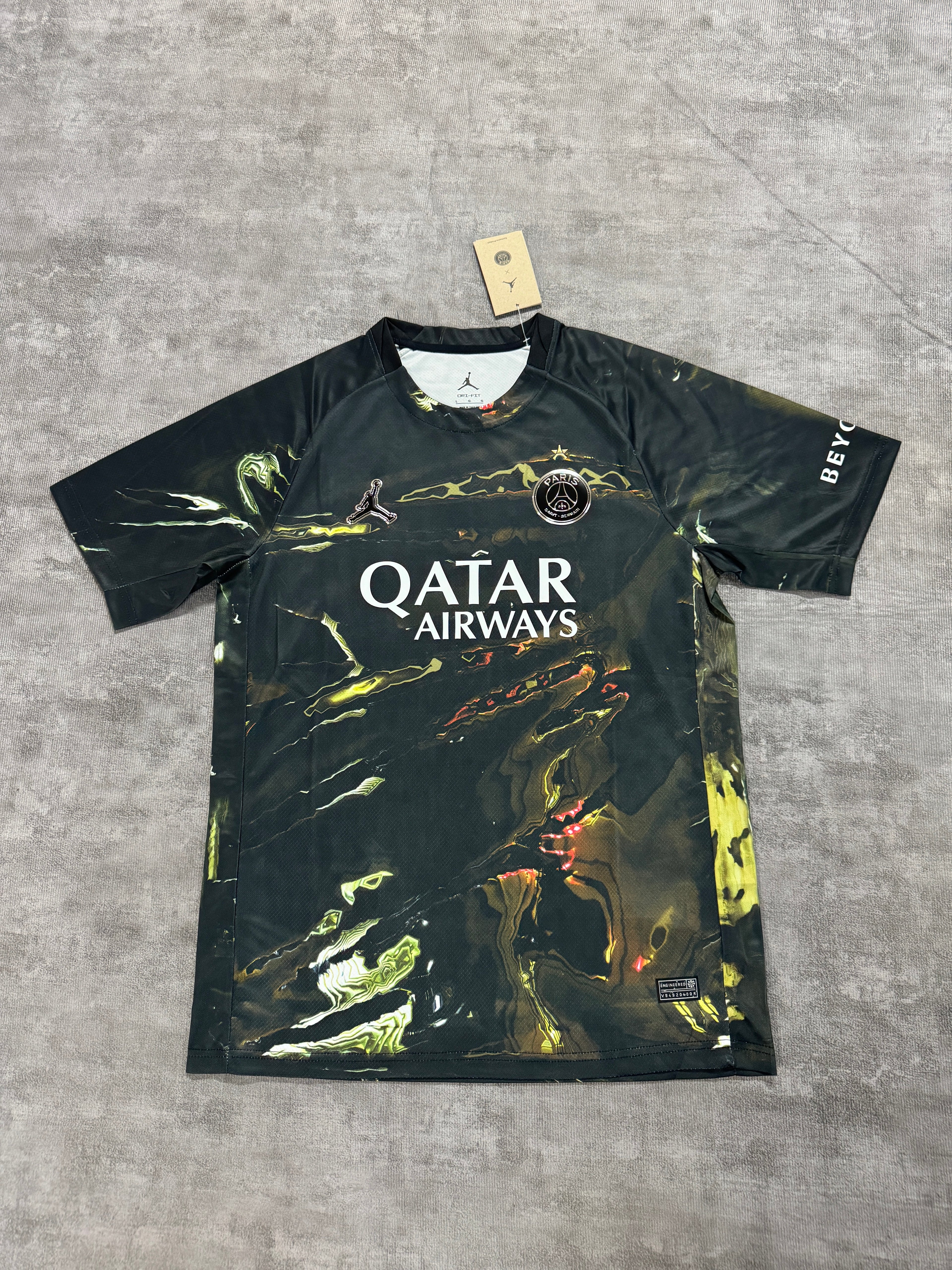 2025-26 PSG Dark Night Edition with Stars