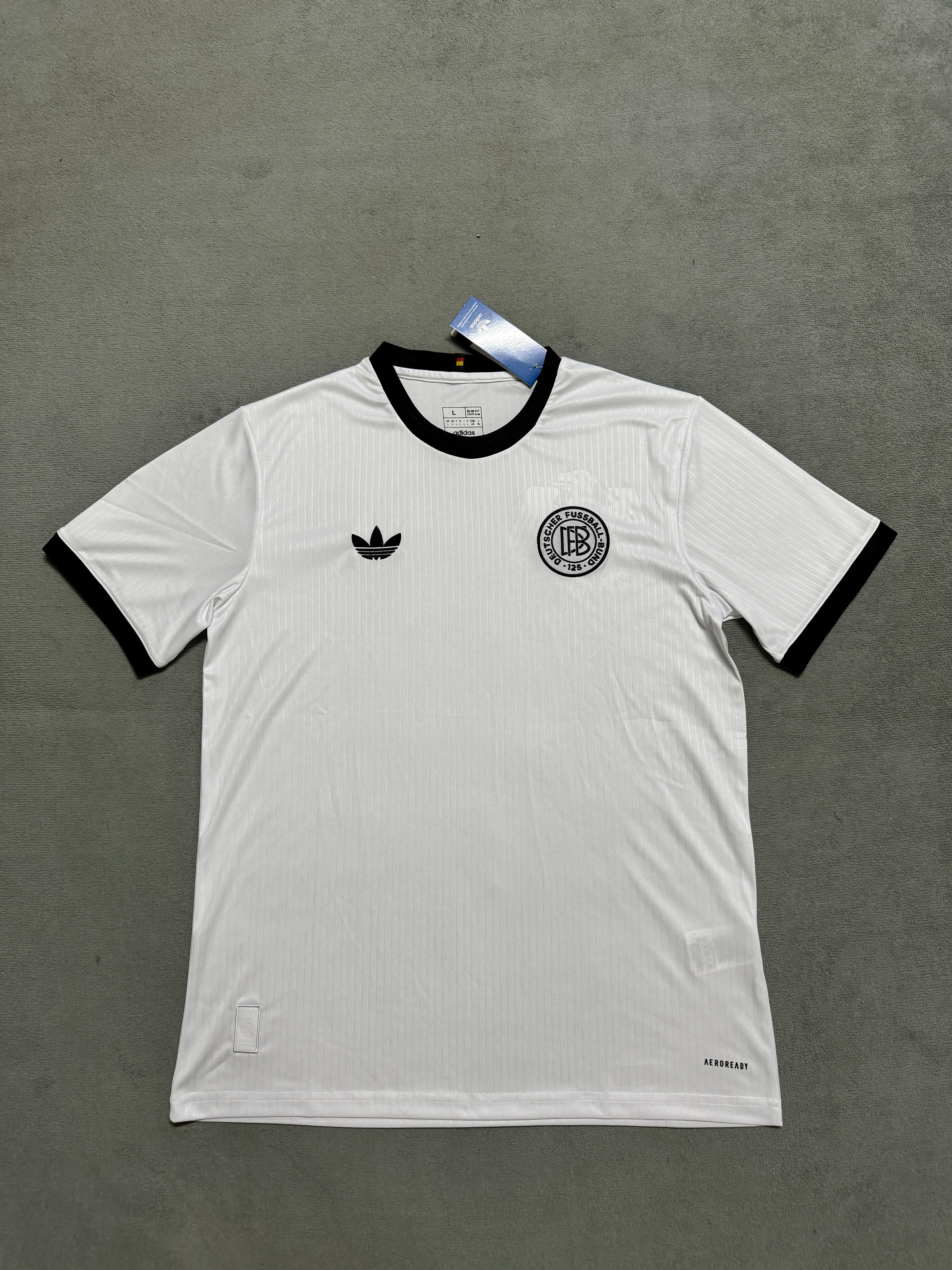 2025-26 Germany 125th Anniversary (Pure White Steel Print)