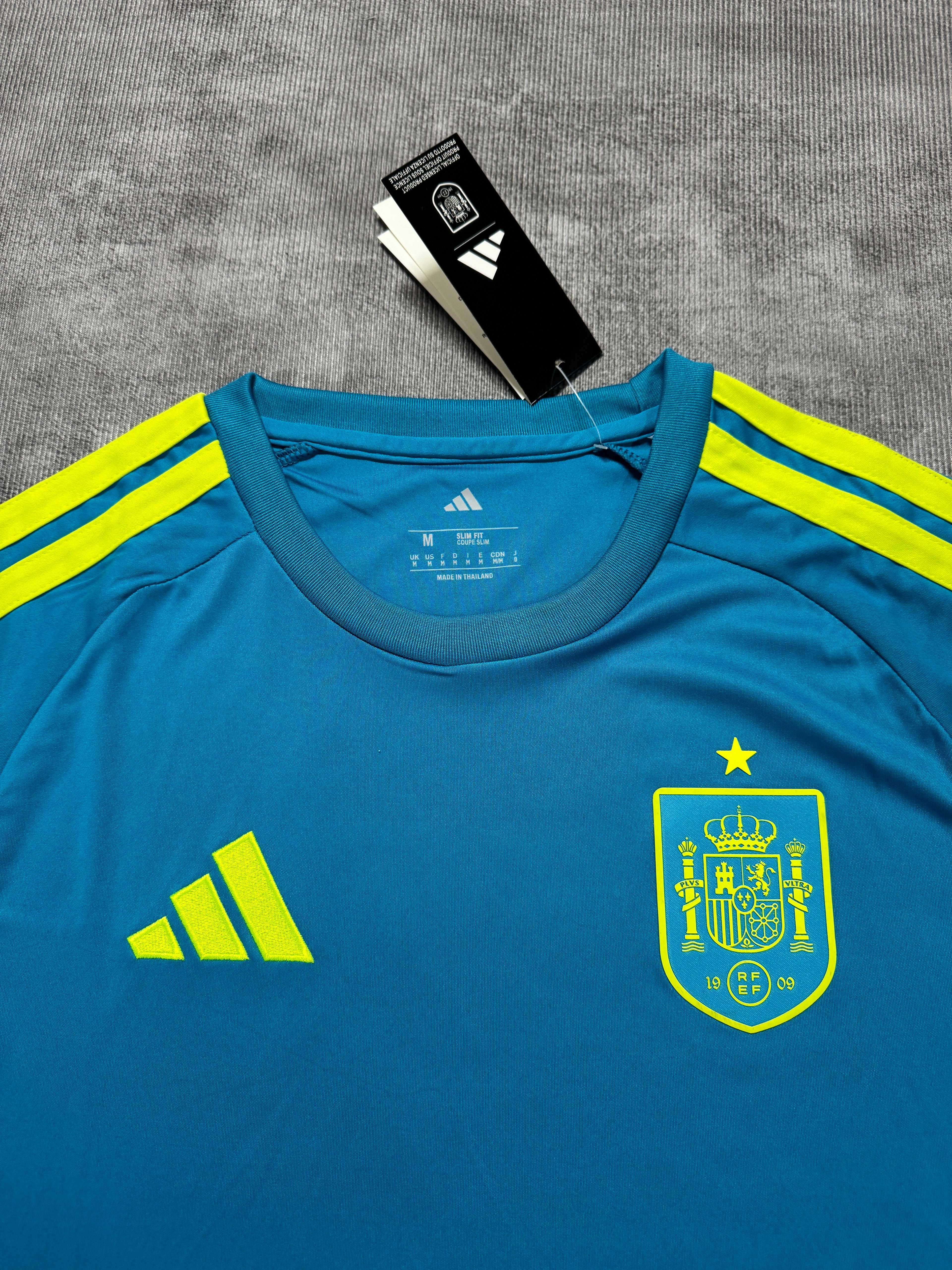 2026 Spain Goalkeeper Blue - image 3