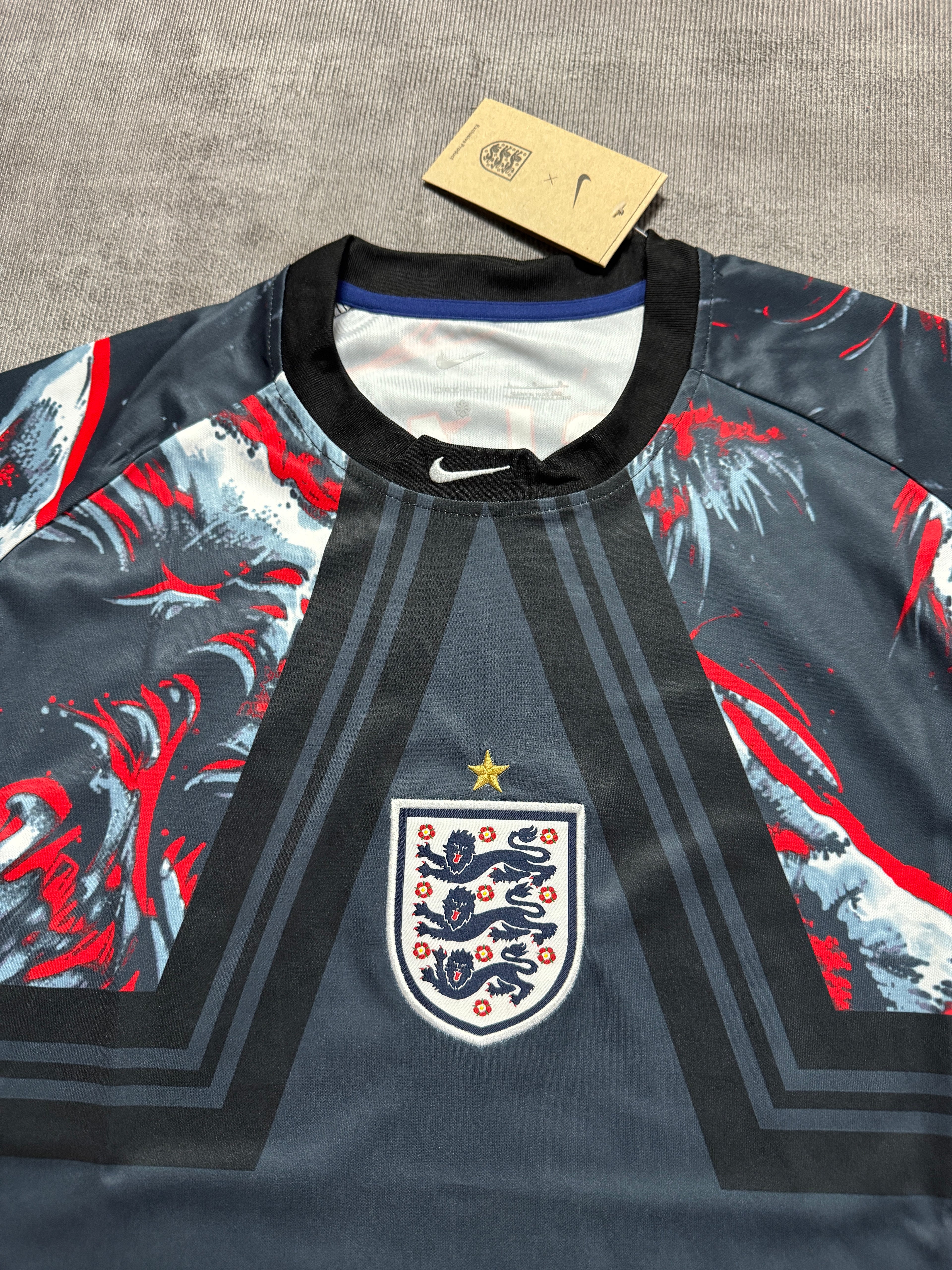 2026 Hollywood Edition England - image 3