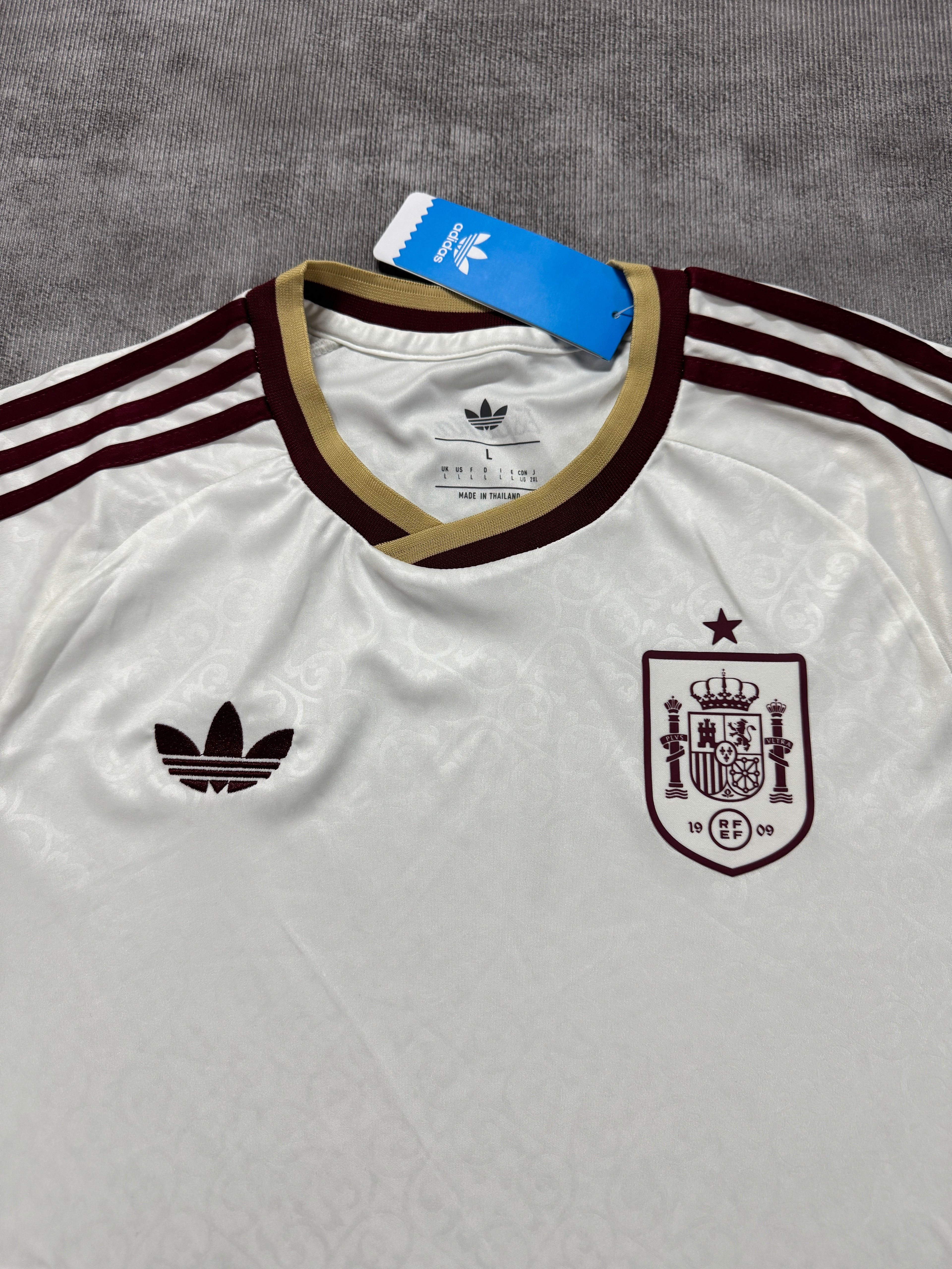 2026 Spain Away - image 3