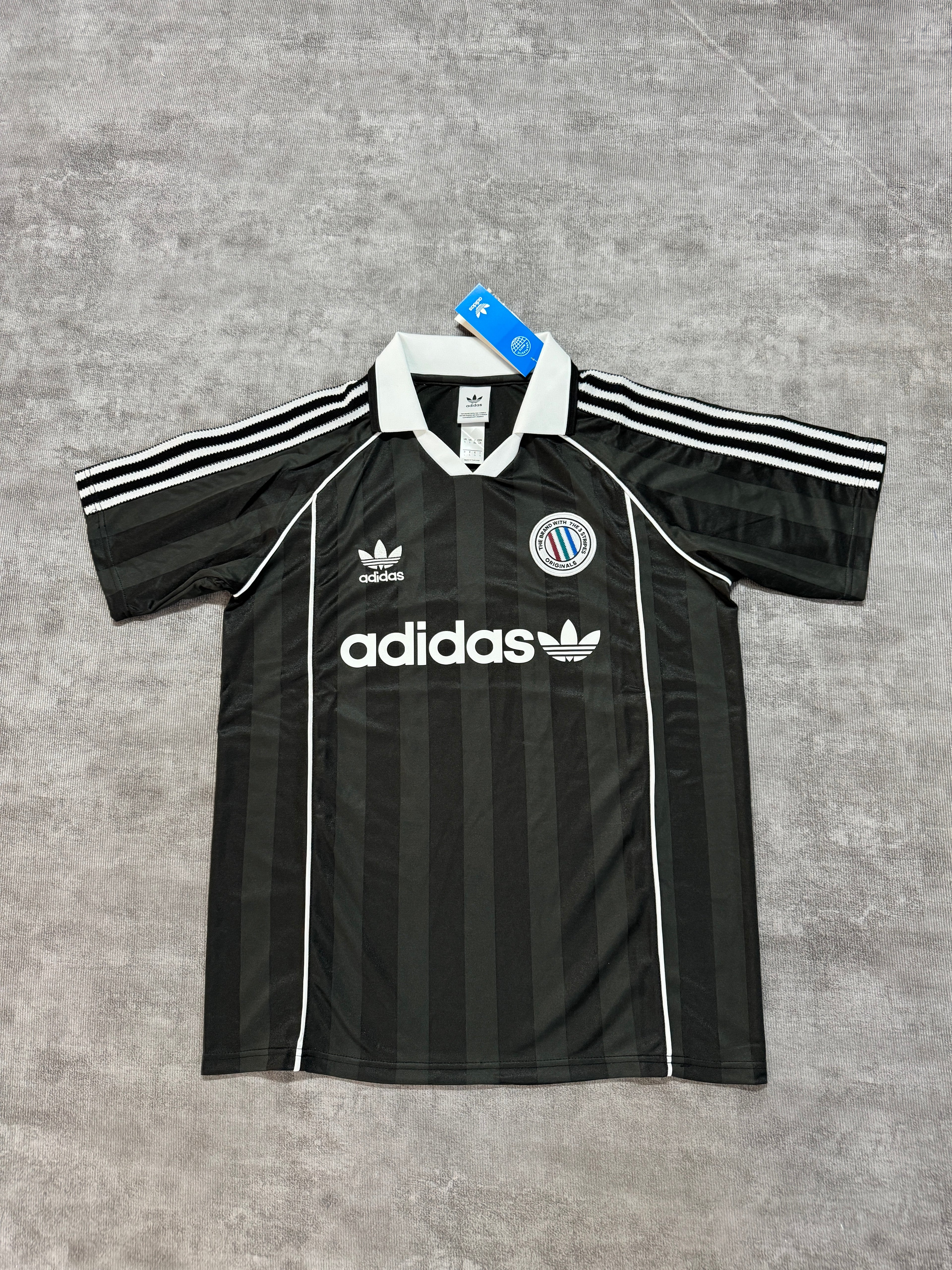 2026-27 Oasis Collab Collab Edition Black