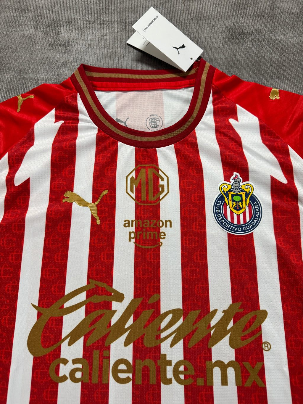 2026-27 Chivas Home - image 3