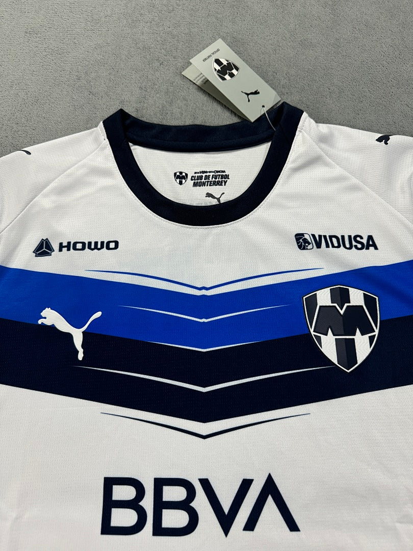 2025-26 Away - image 2