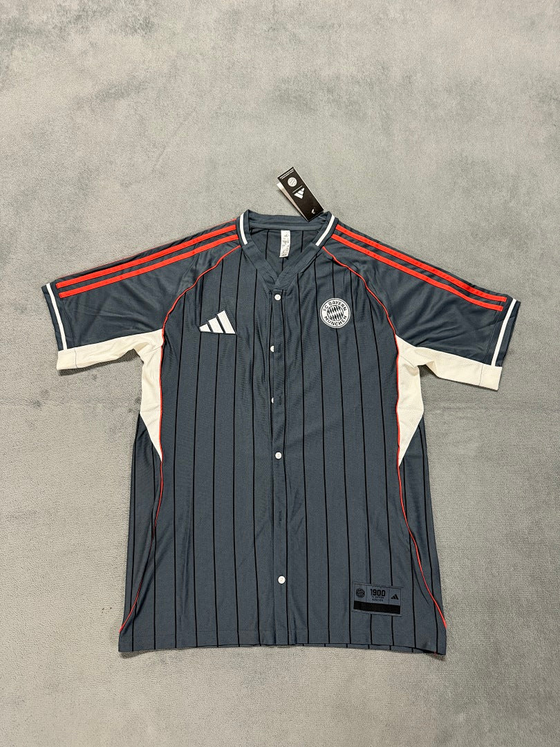 2025-26 Bayern Munich - image 3