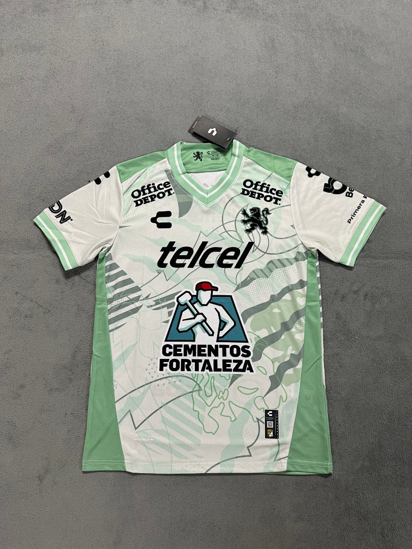 2025-26 Away - image 3