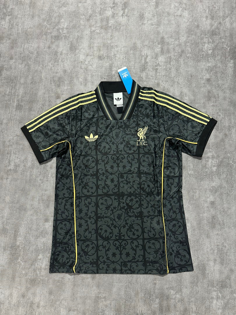 2025-26 Liverpool Black Gold - image 3