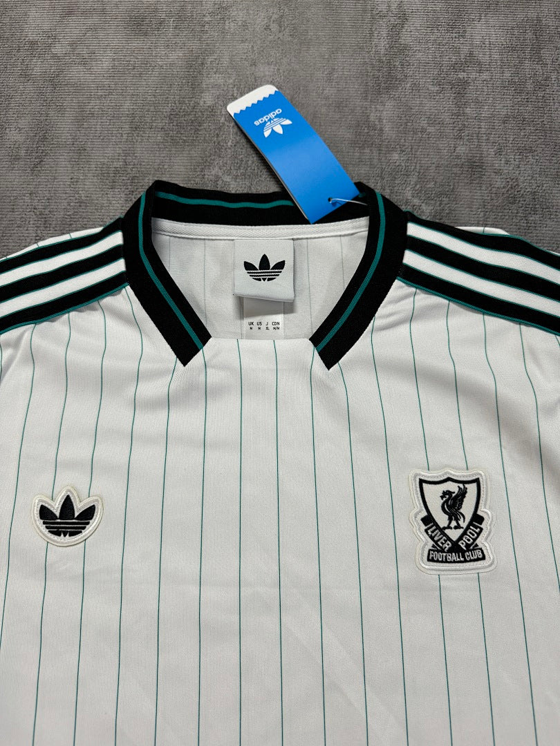 2025-26 Liverpool - image 2